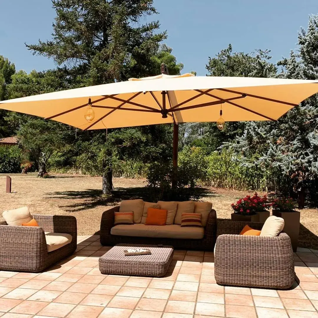 I Lari Castel Del Monte I Lari Castel Del Monte