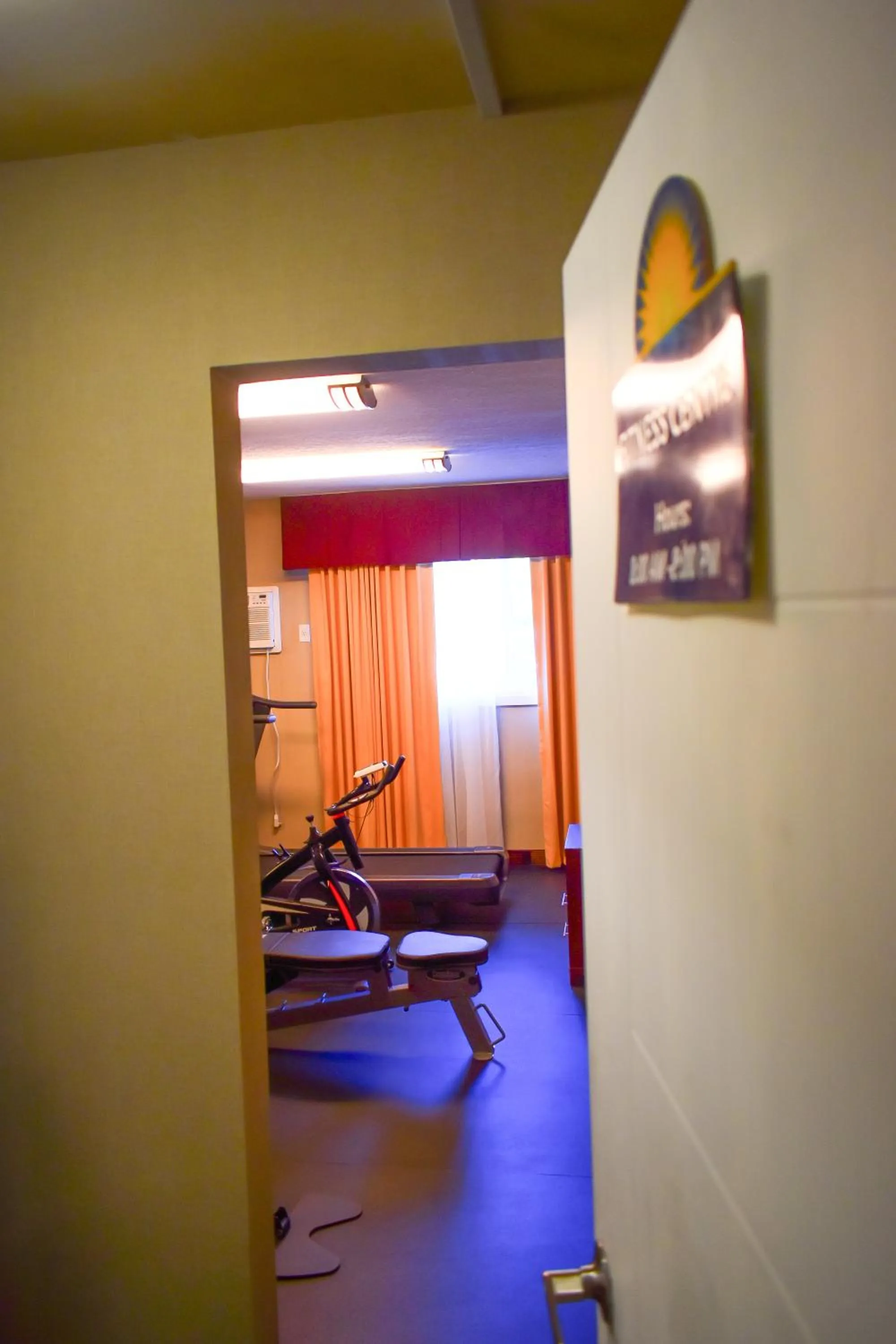 Days Inn by Wyndham Sylvan Lake