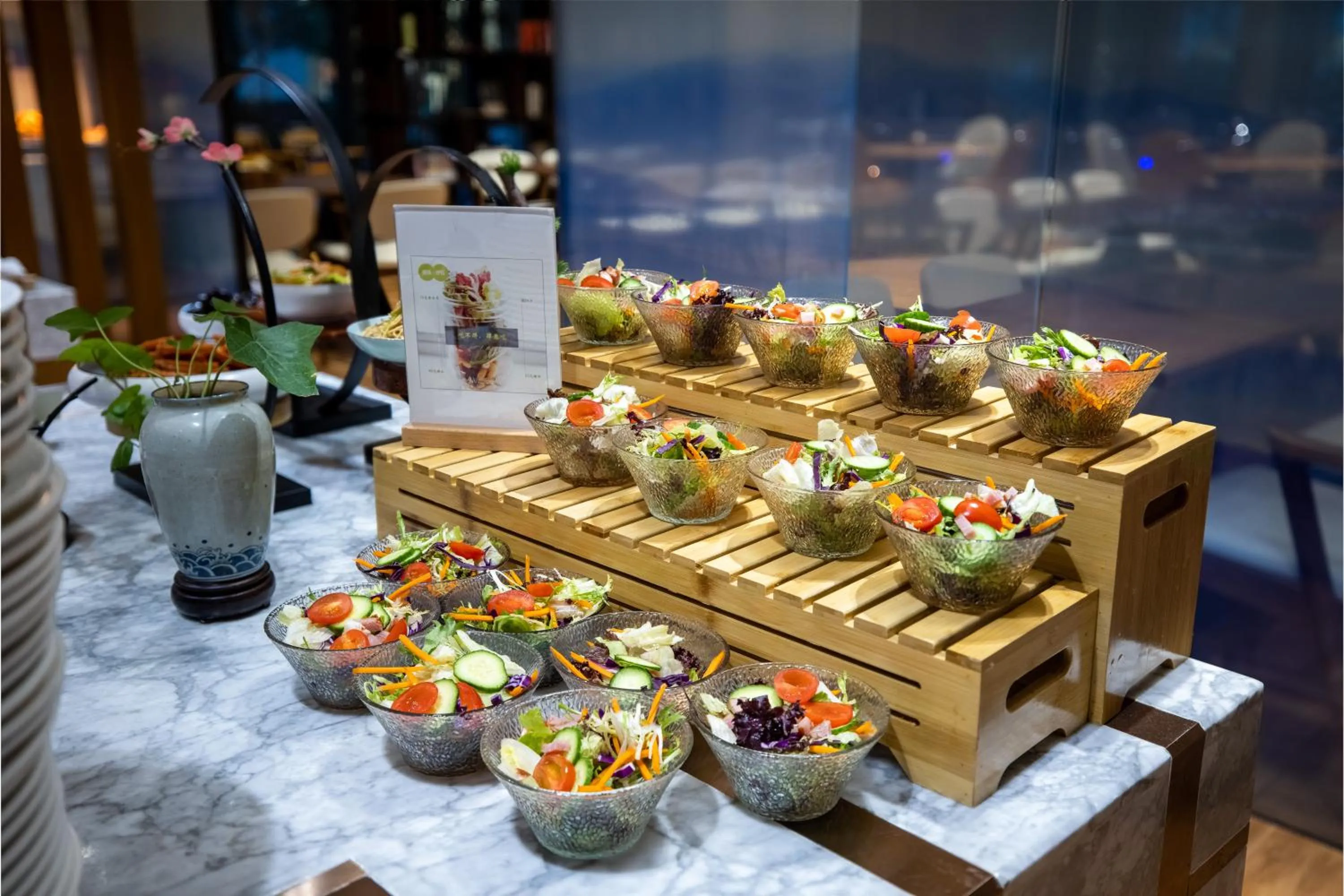 Restaurant/places to eat in Atour S Hotel Hangzhou Future Tech City