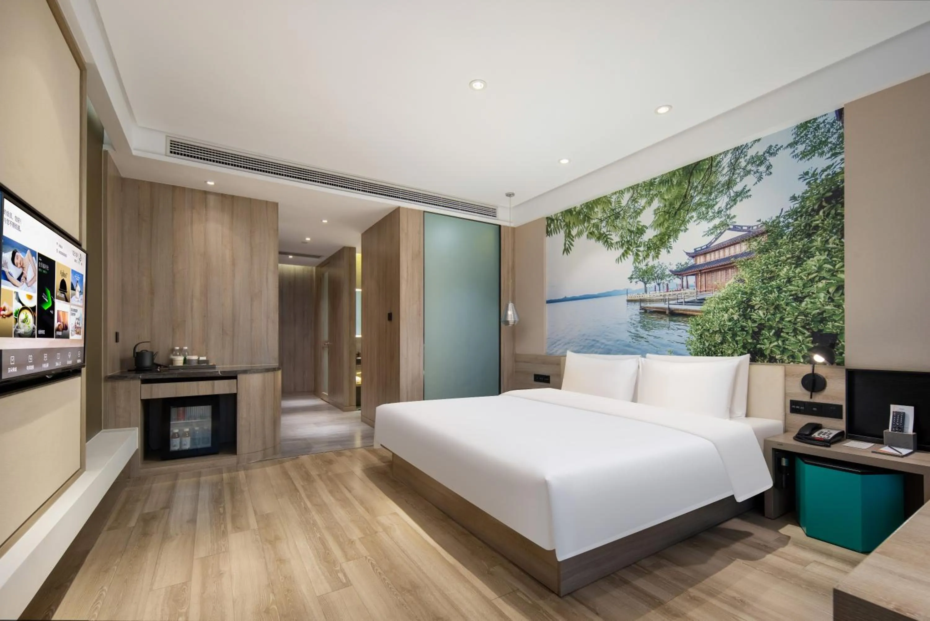 Photo of the whole room, Bed in Atour S Hotel Hangzhou Future Tech City