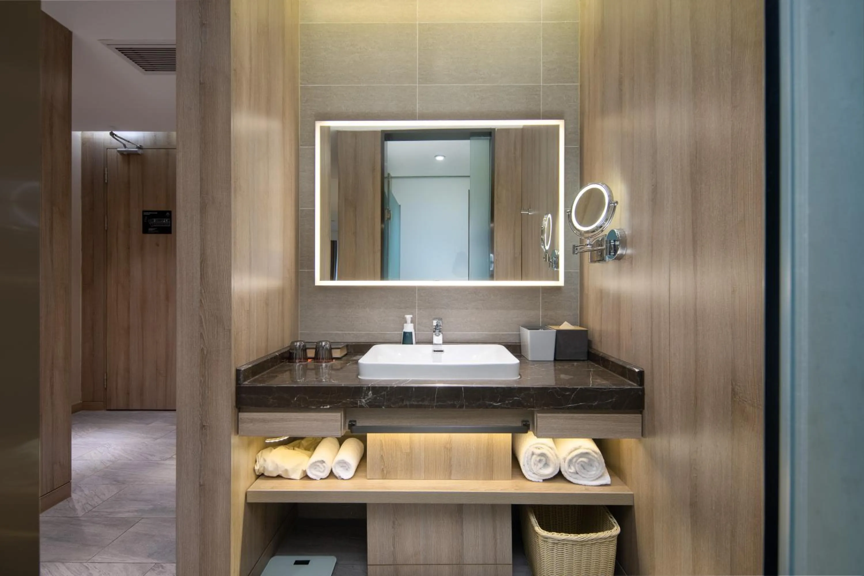 Bathroom in Atour S Hotel Hangzhou Future Tech City