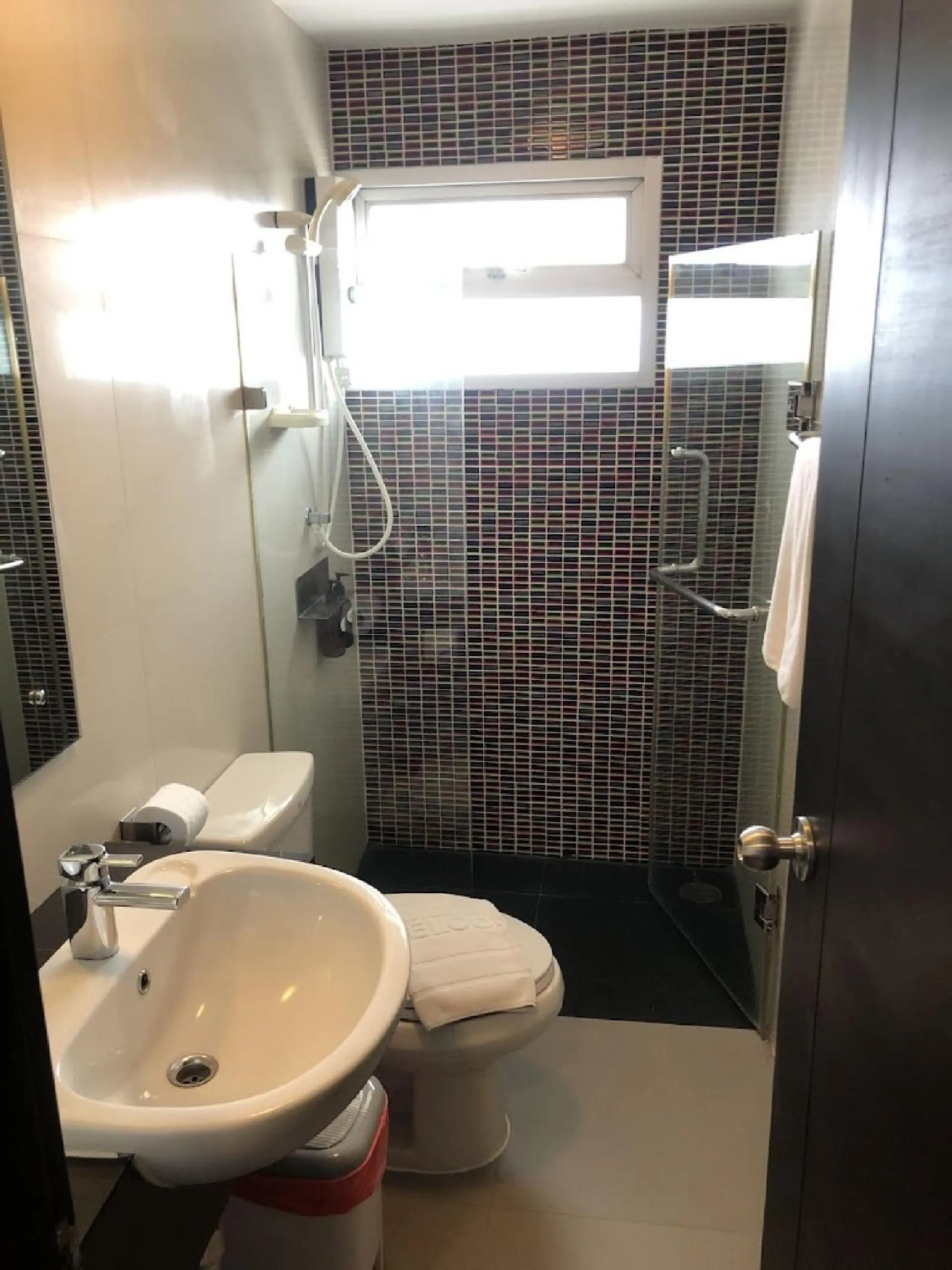 Bathroom in Palette Bella B All Suites Bangkok Hotel