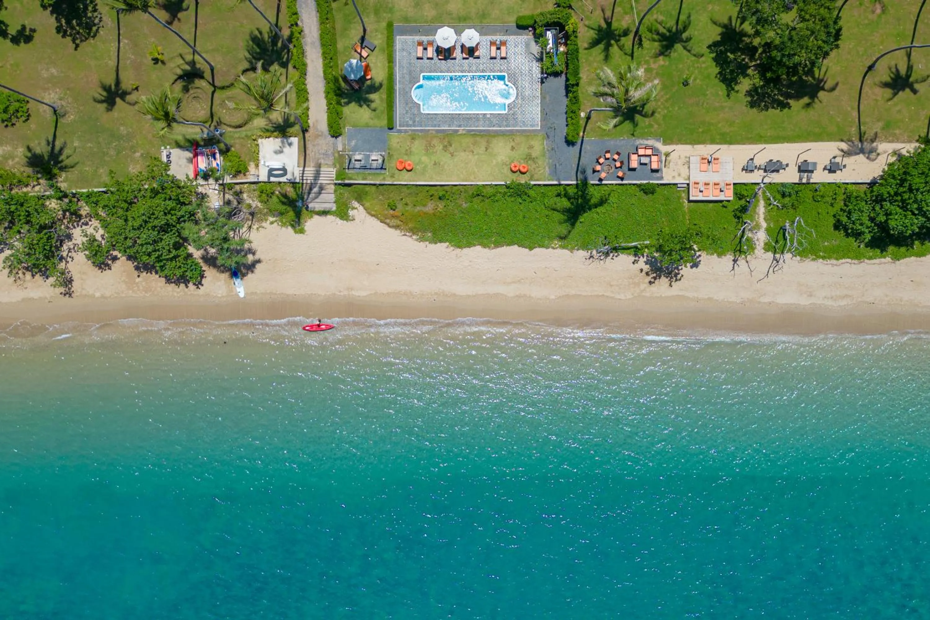 Nearby landmark in Tinidee Hideaway Tonsai Beach Krabi
