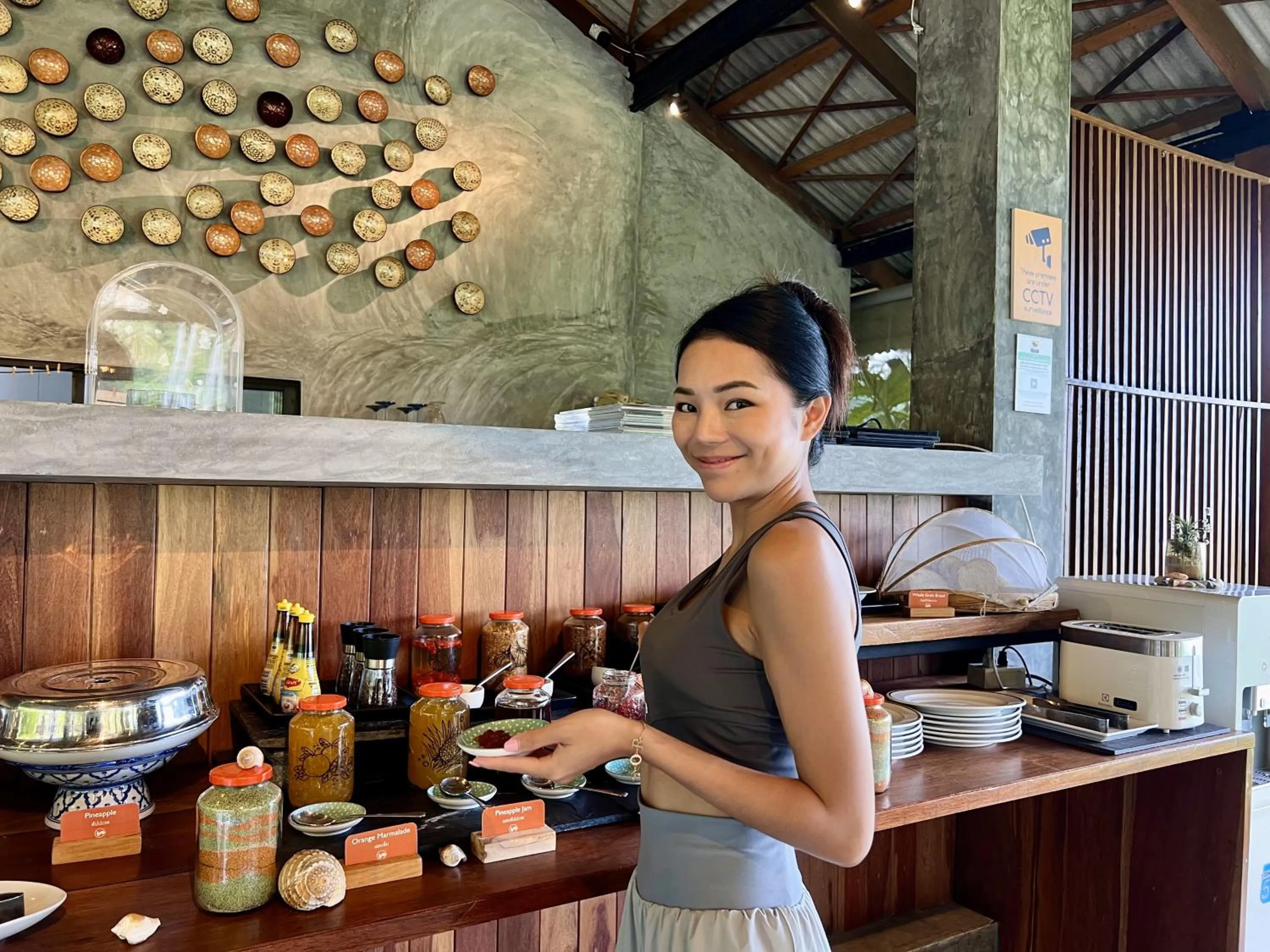 Breakfast in Tinidee Hideaway Tonsai Beach Krabi