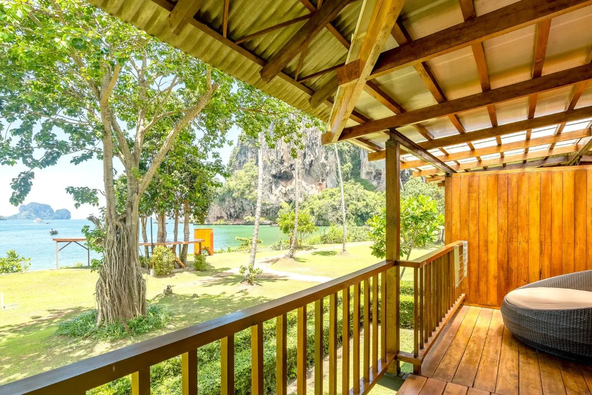 Beachfront Terrace Villas King in Tinidee Hideaway Tonsai Beach Krabi - SHA Extra Plus Beachfront Terrace Villas King in Tinidee Hideaway Tonsai Beach Krabi - SHA Extra Plus