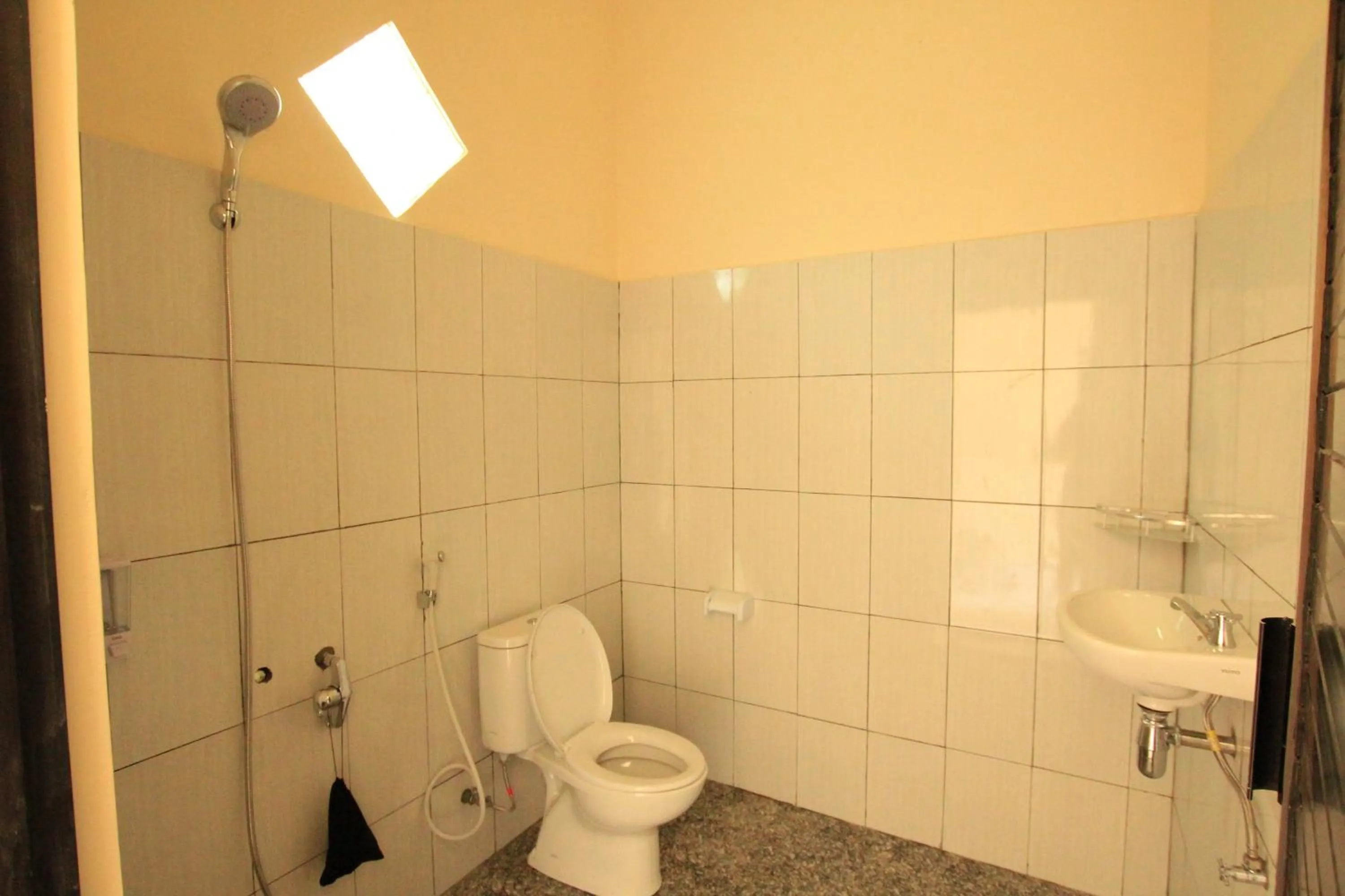 Bathroom in Ayuna Family Ubud