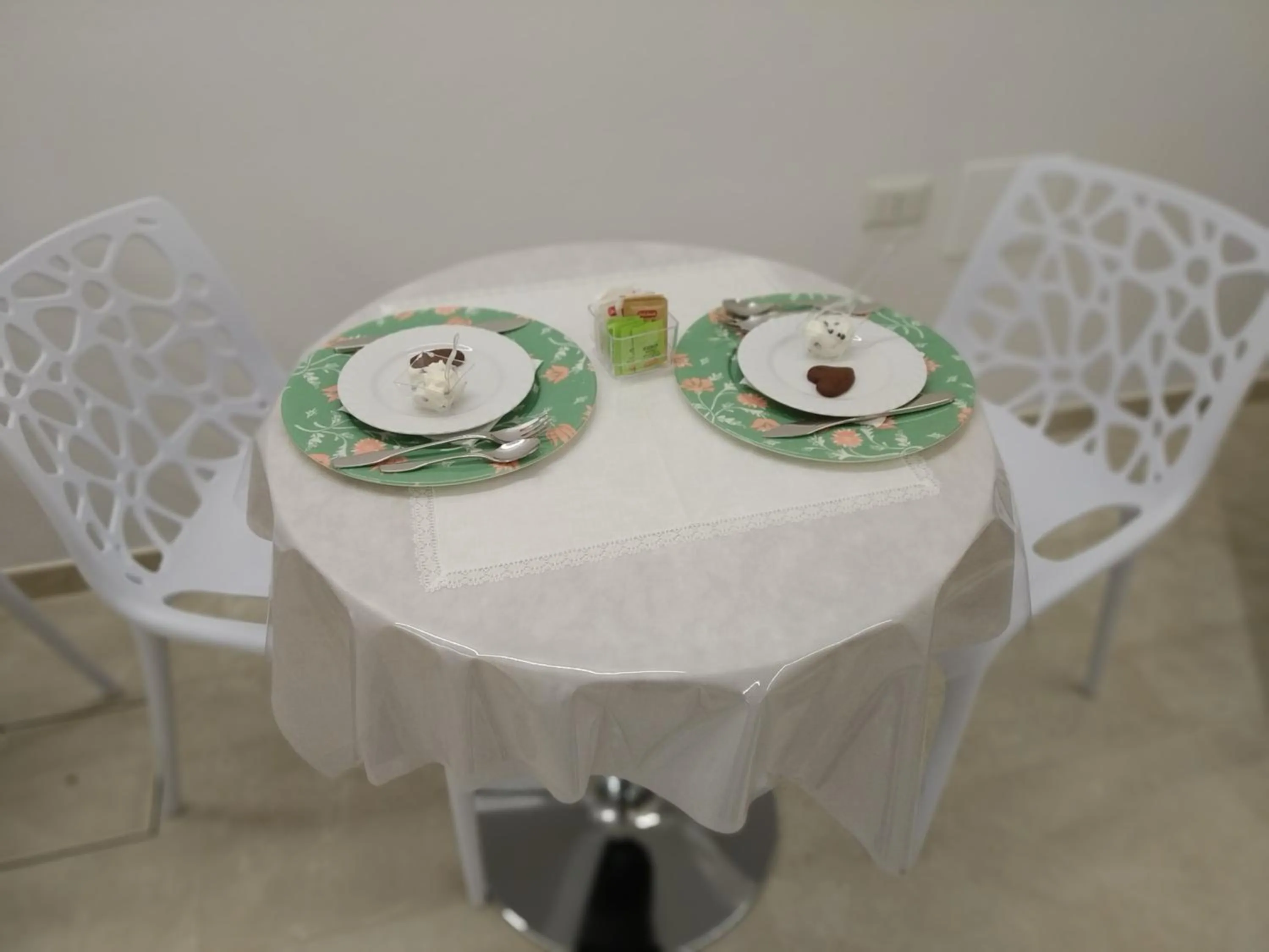 Food and drinks in In & Out Matera