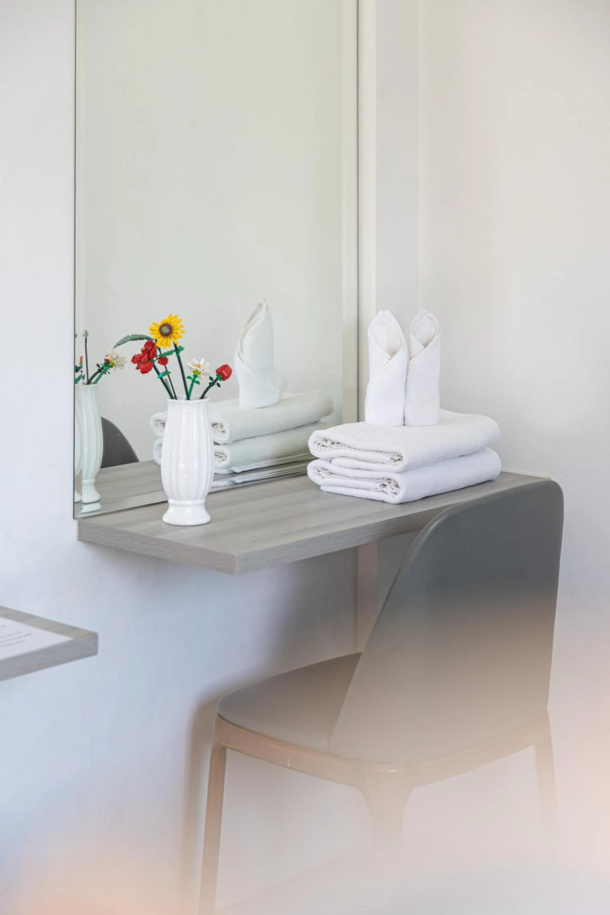 Seating area in Su Casa Hanoi Old Quarter