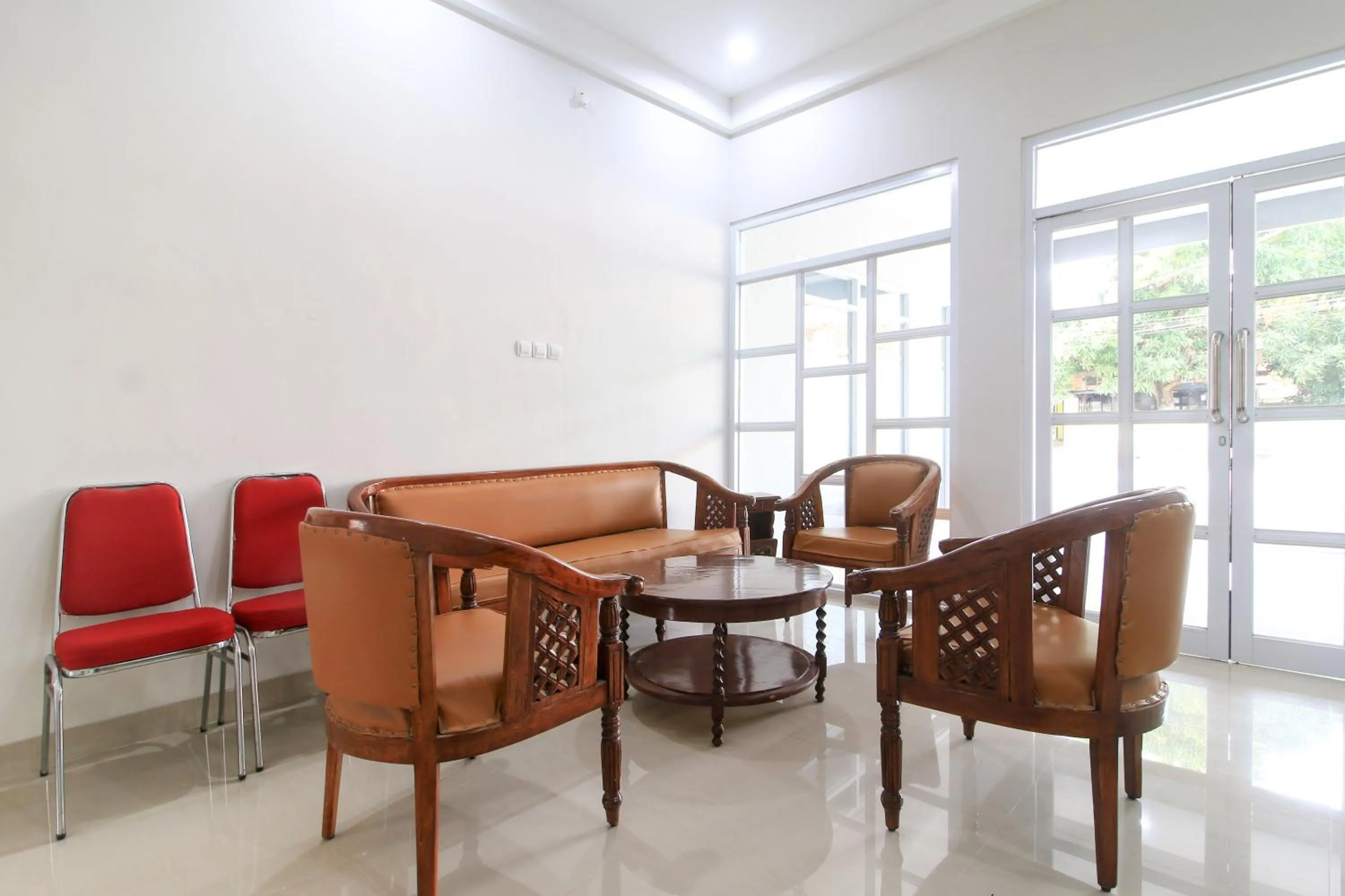 Property building in RedDoorz at Hotel Putra Perdana Klaten