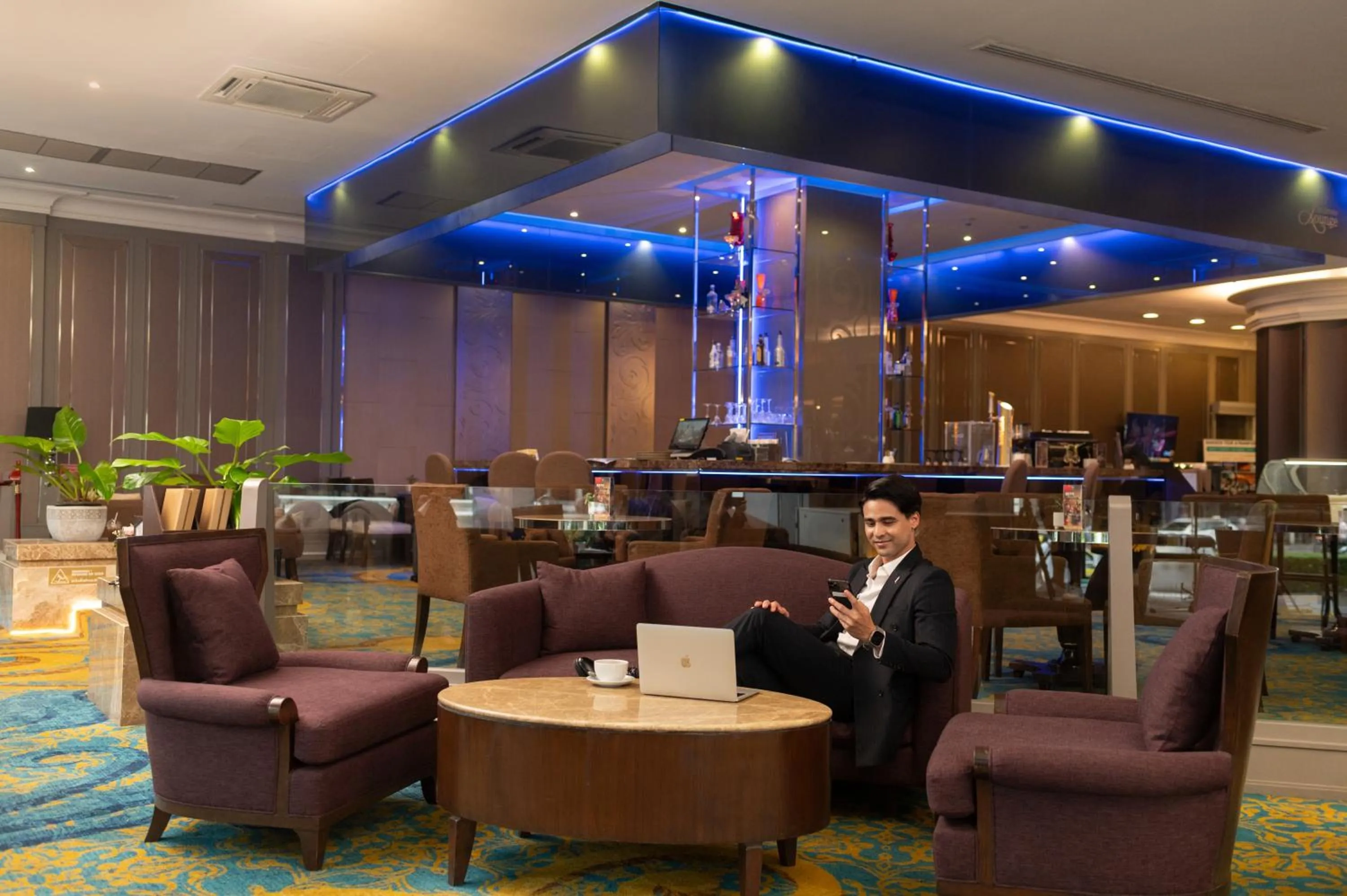 Lounge or bar in The Berkeley Hotel Pratunam