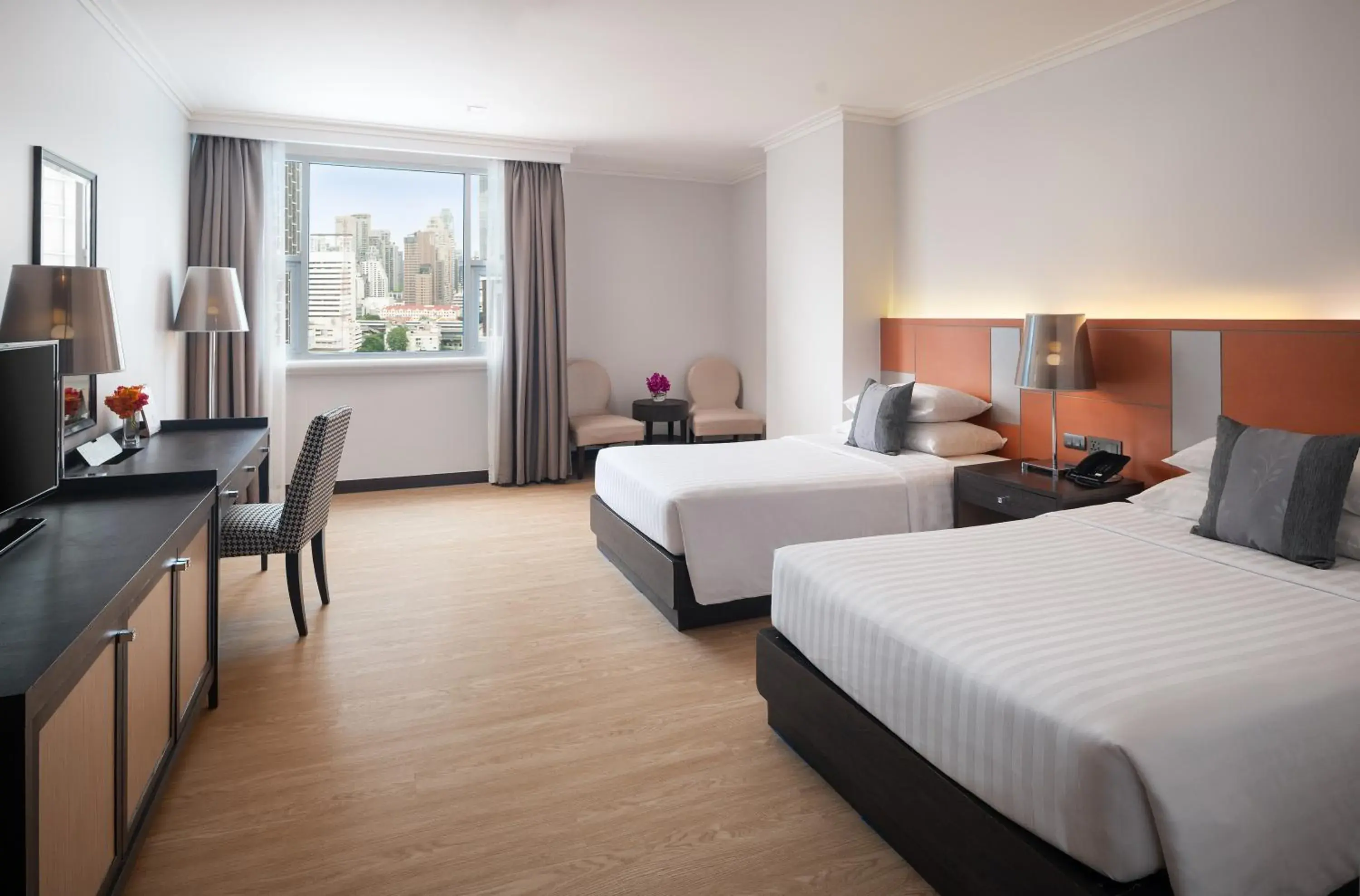 Premier Room (North Tower) in The Berkeley Hotel Pratunam Premier Room (North Tower) in The Berkeley Hotel Pratunam