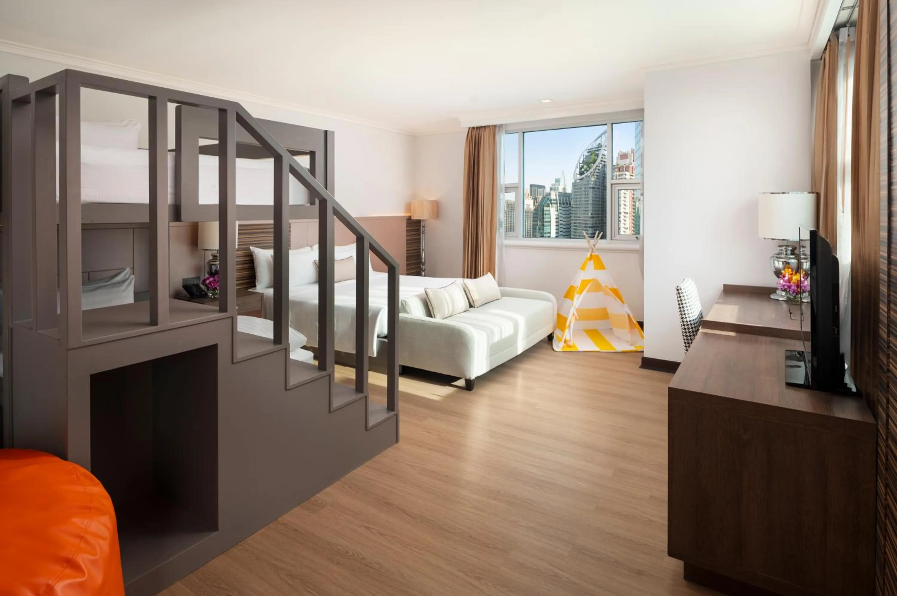 Bed in The Berkeley Hotel Pratunam