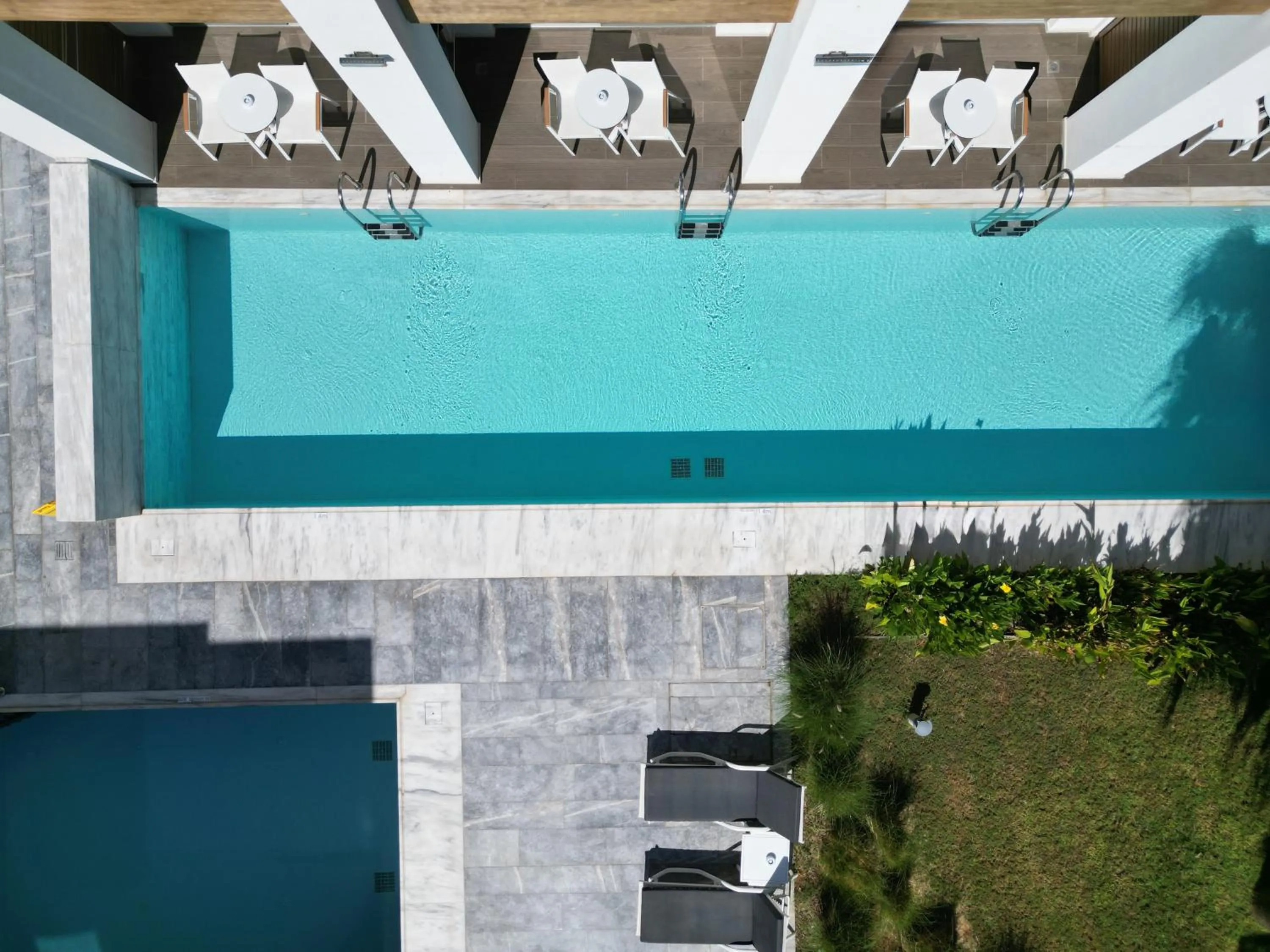 Swimming pool in Enorme Ammos Beach