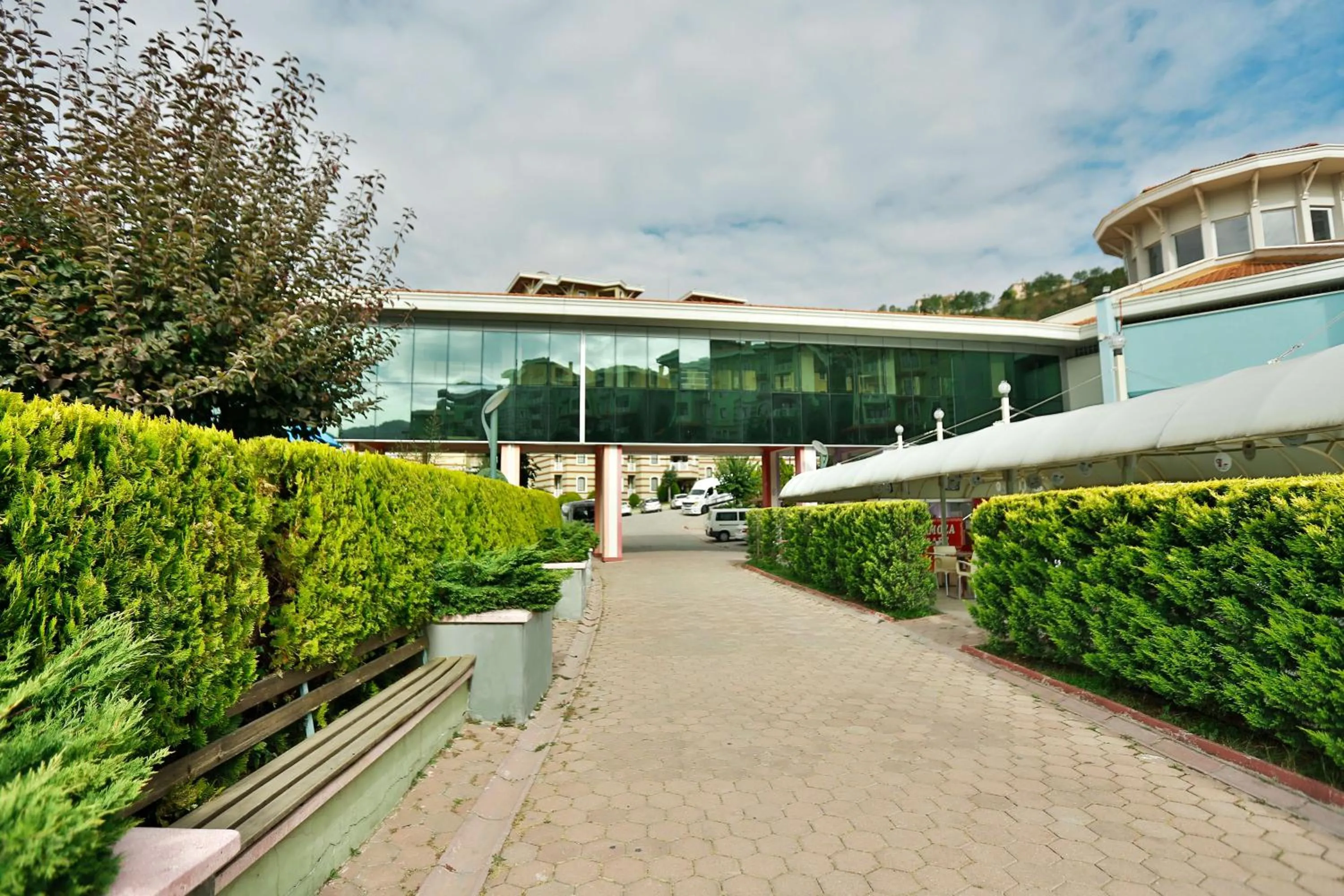 Property building in Eliz Hotel Convention Center Thermal Spa & Wellnes
