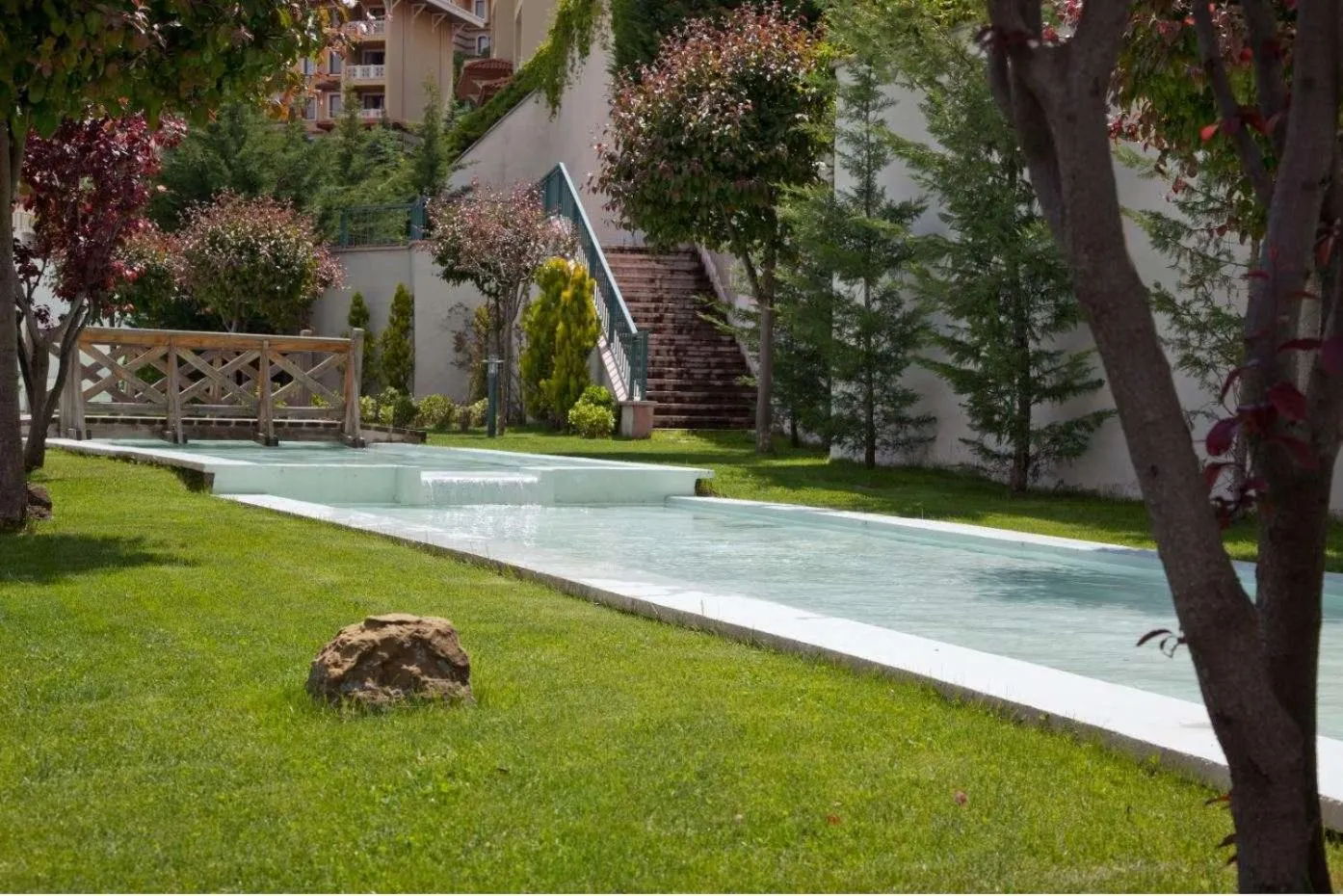 Garden in Eliz Hotel Convention Center Thermal Spa & Wellnes