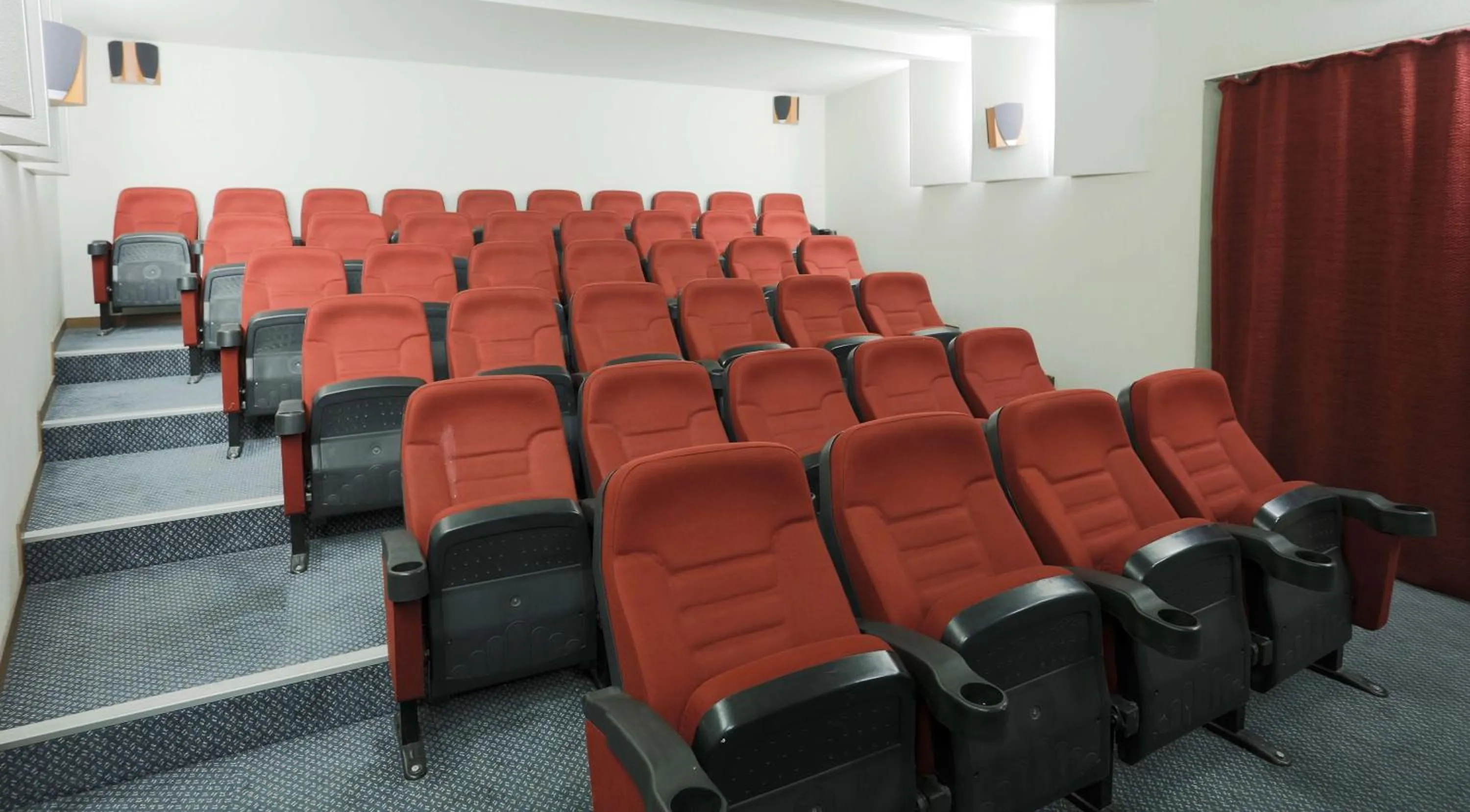 Business facilities in Eliz Hotel Convention Center Thermal Spa & Wellnes