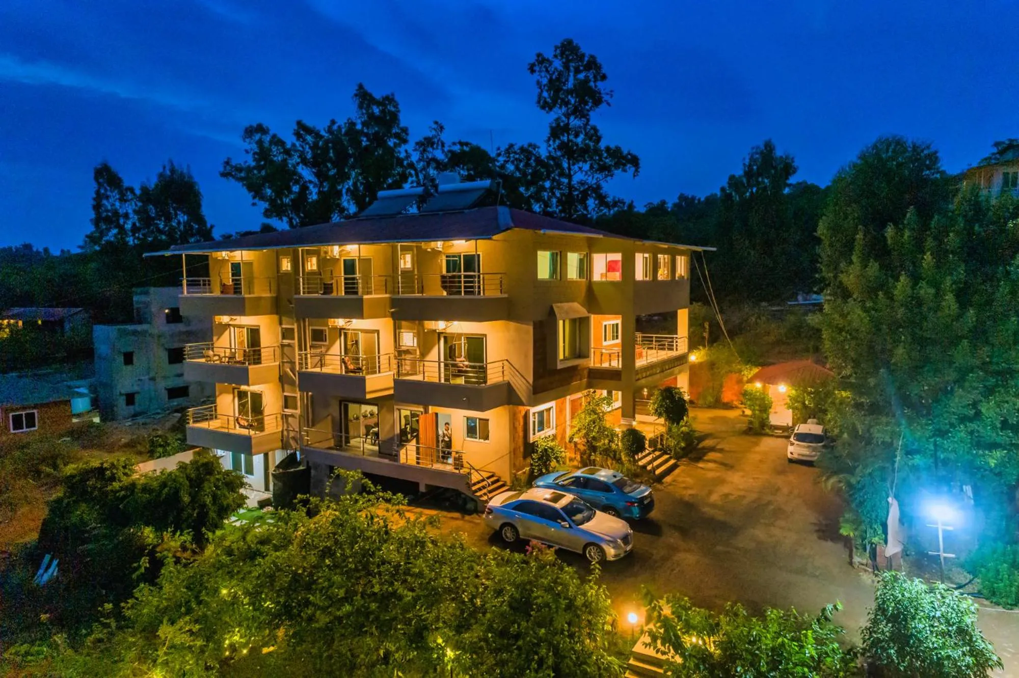 Property building in Hotel Mahabaleshwar Fragrance