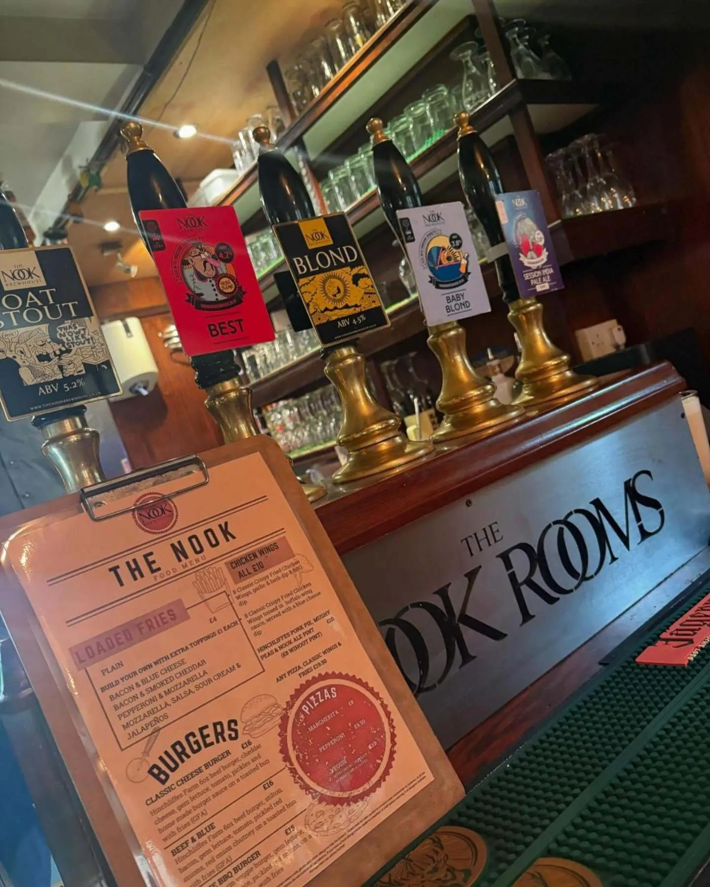 Lounge or bar in Rooms at The Nook