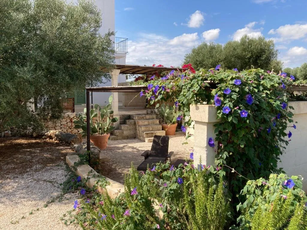 Garden in Boutique Hotel Masseria Sottomasi
