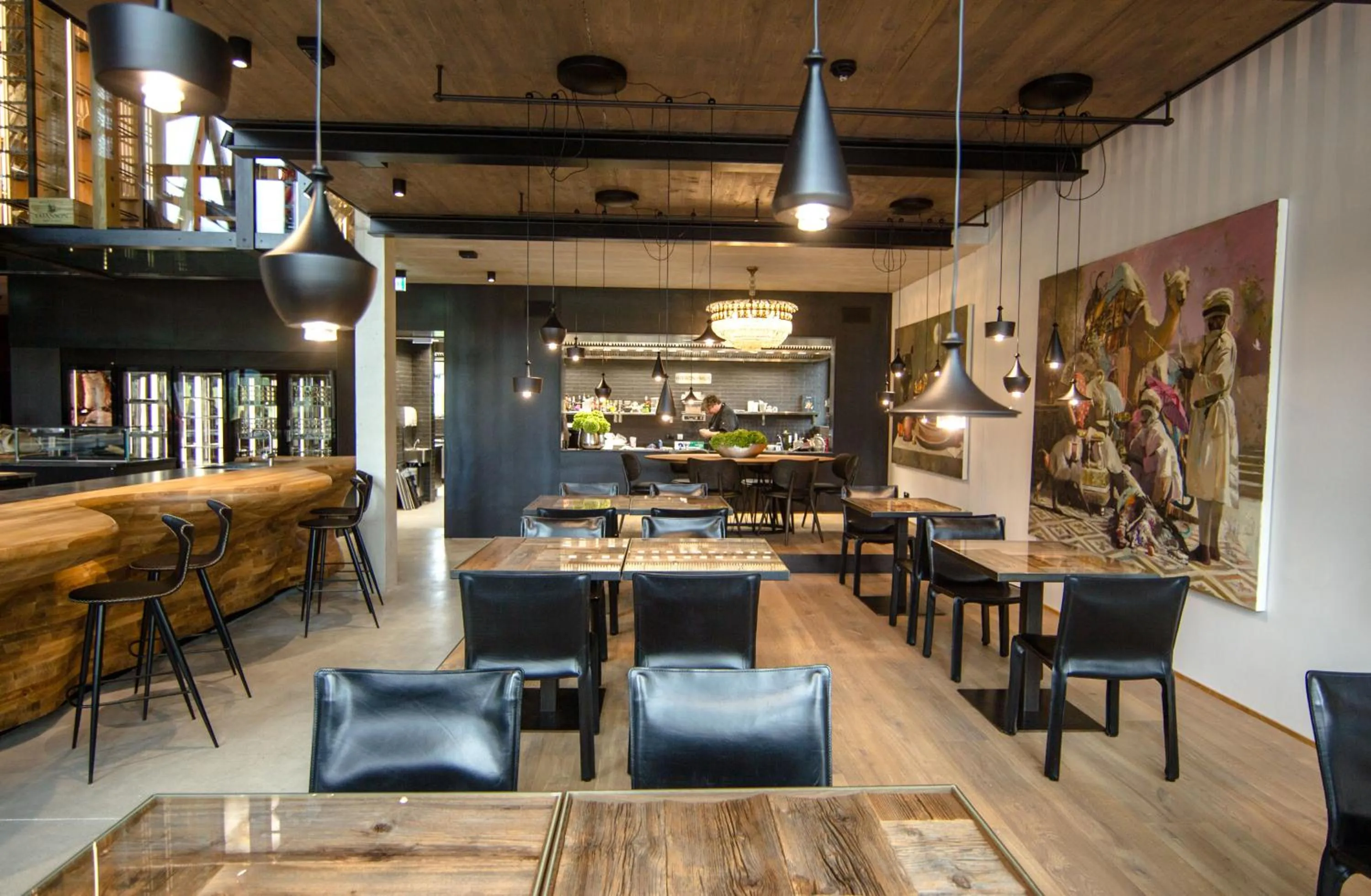 Restaurant/places to eat in Boutique-Hotel LARTOR