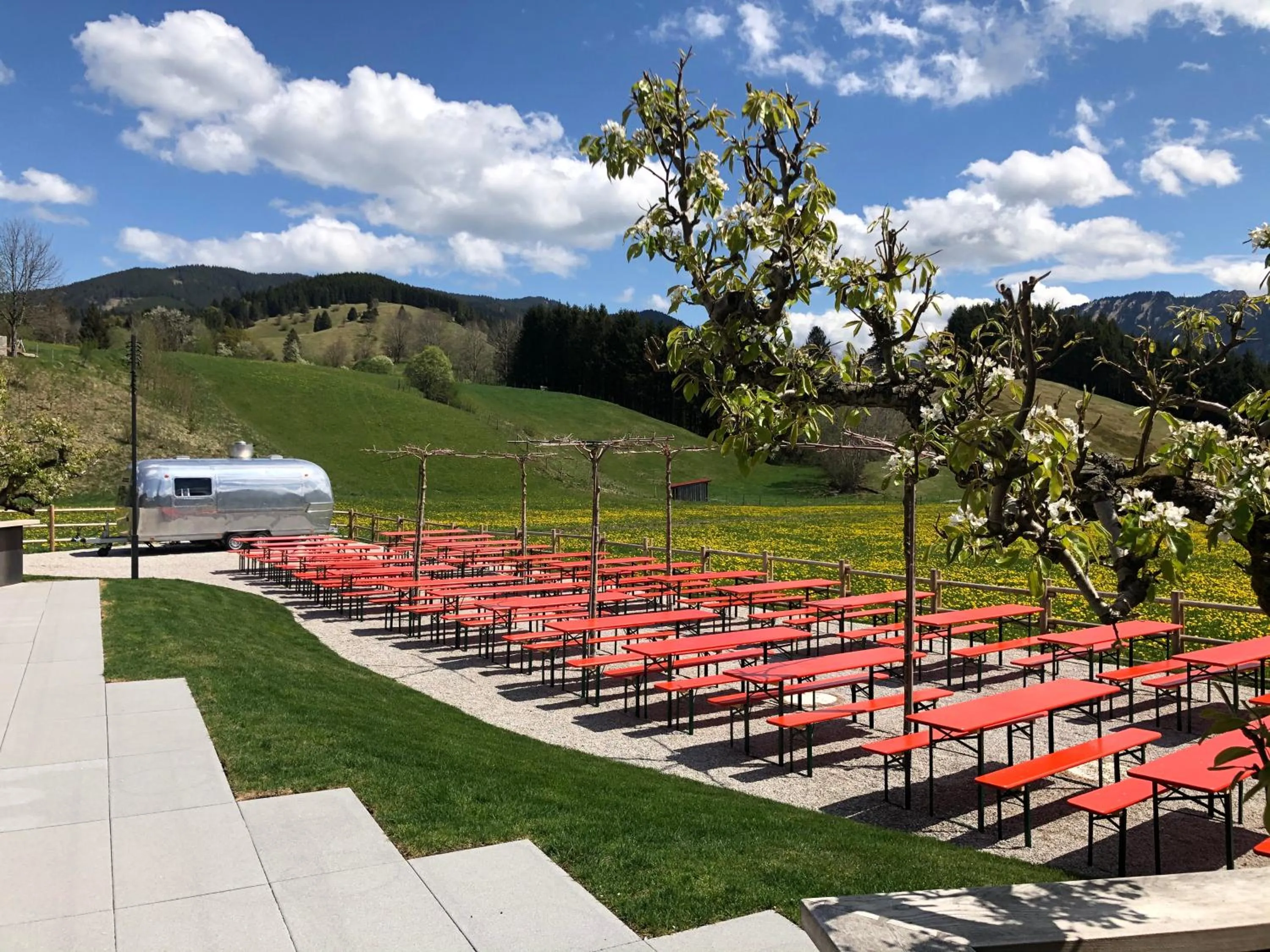 Garden in Boutique-Hotel LARTOR