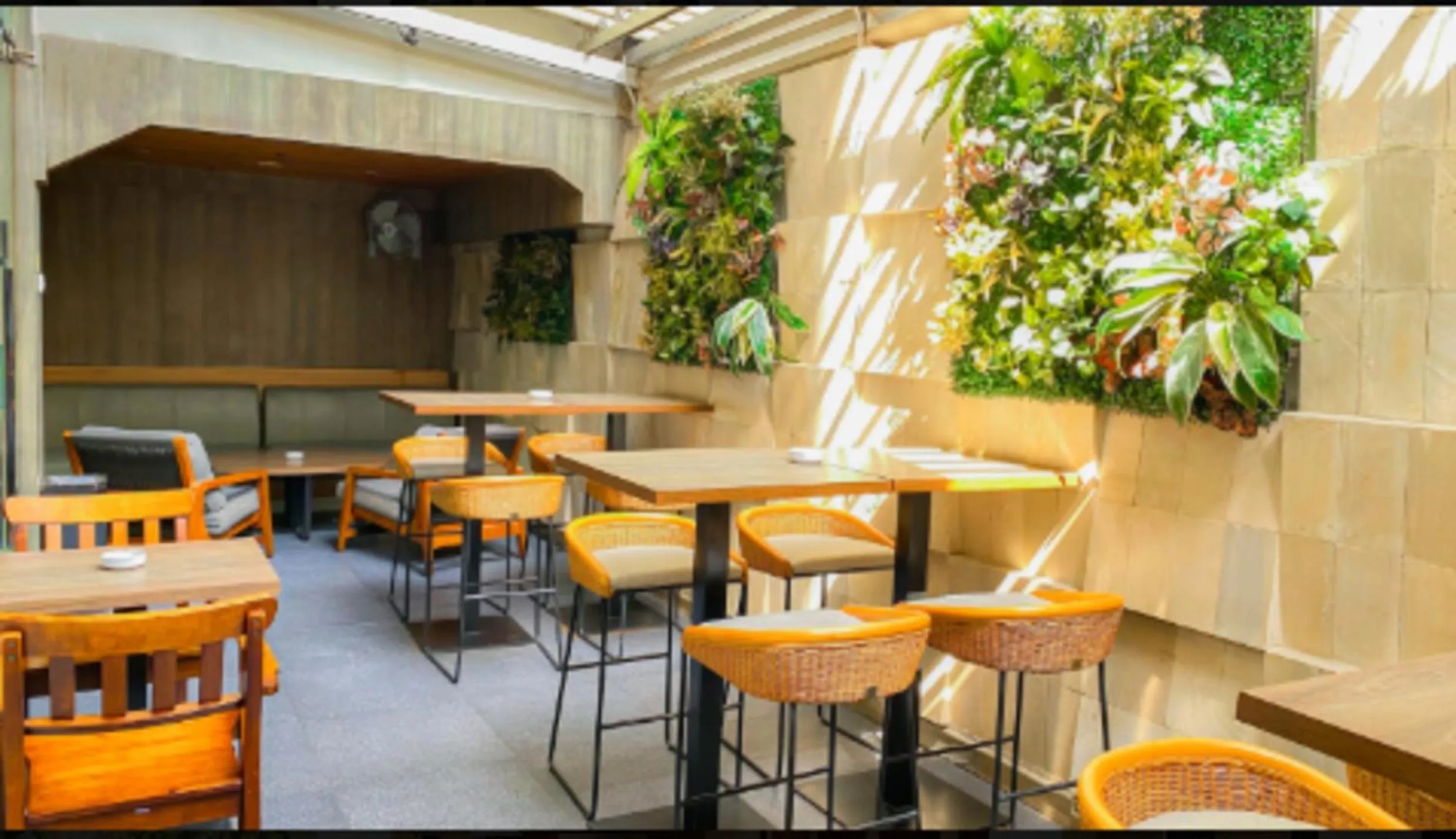 Harper Wahid Hasyim Medan by ASTON