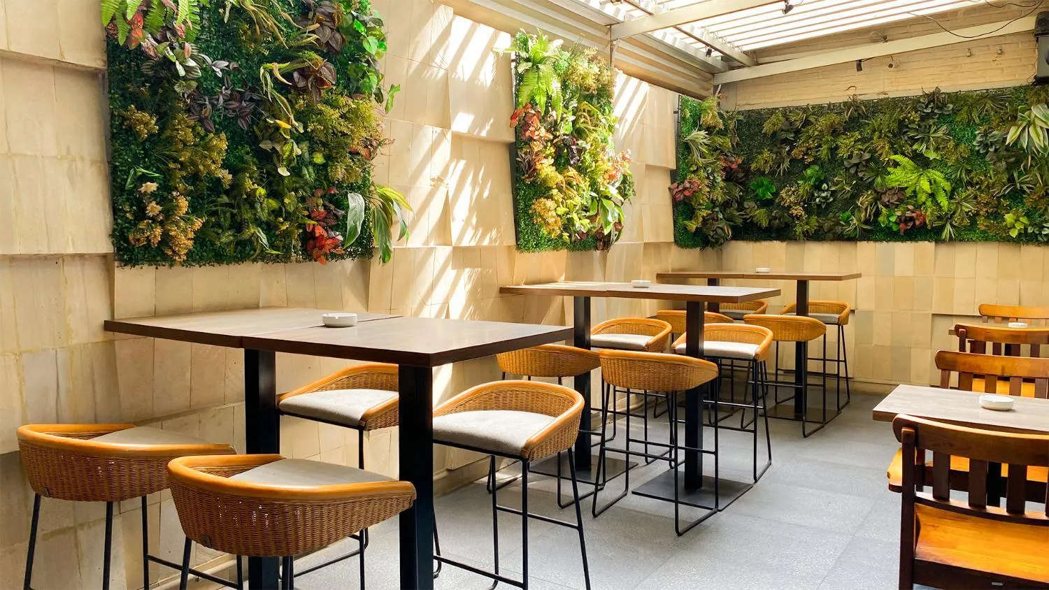 Harper Wahid Hasyim Medan by ASTON