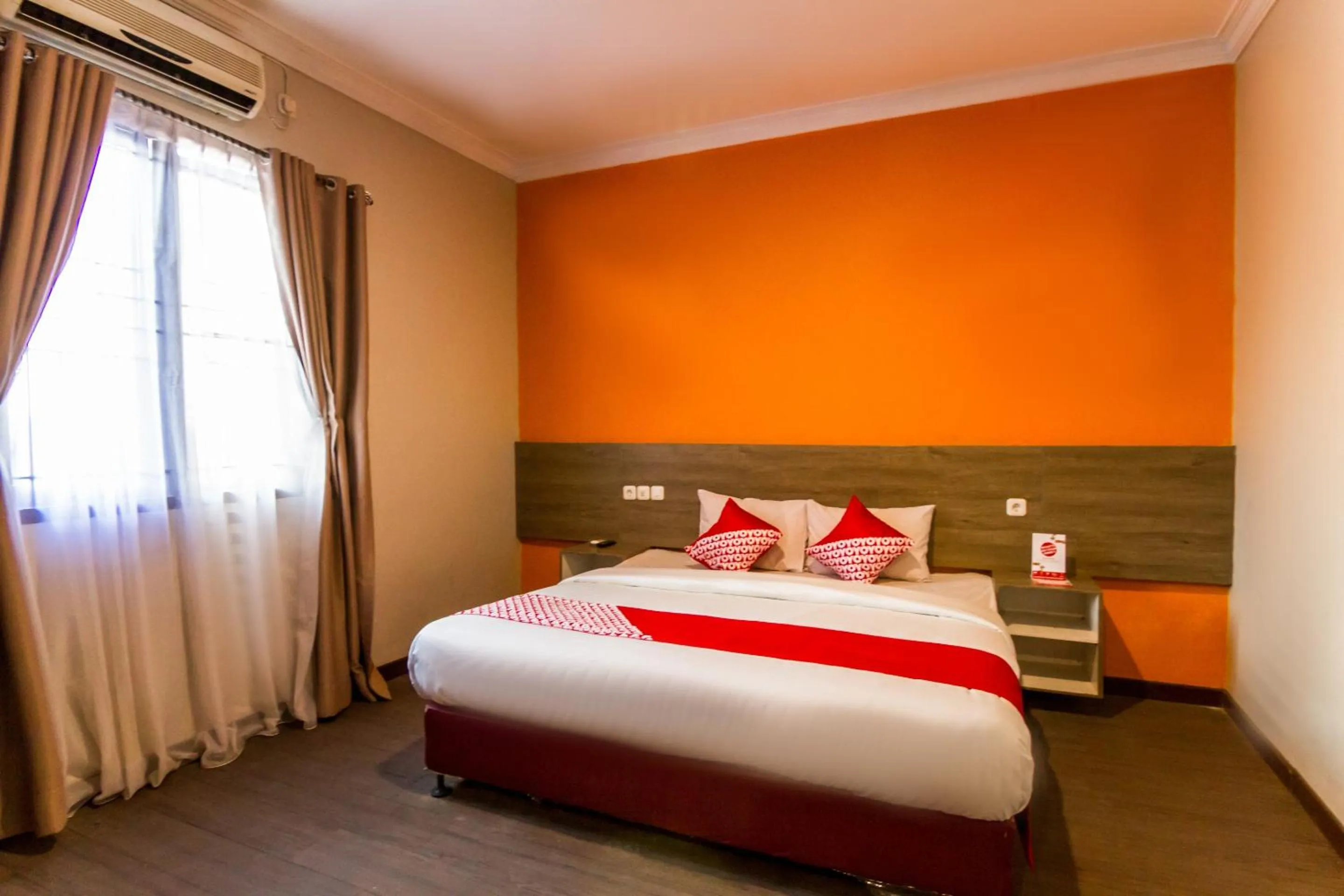 Bedroom in OYO 889 Edotel Amanah Hotel Syariah By Smk Muhammadiyah 1