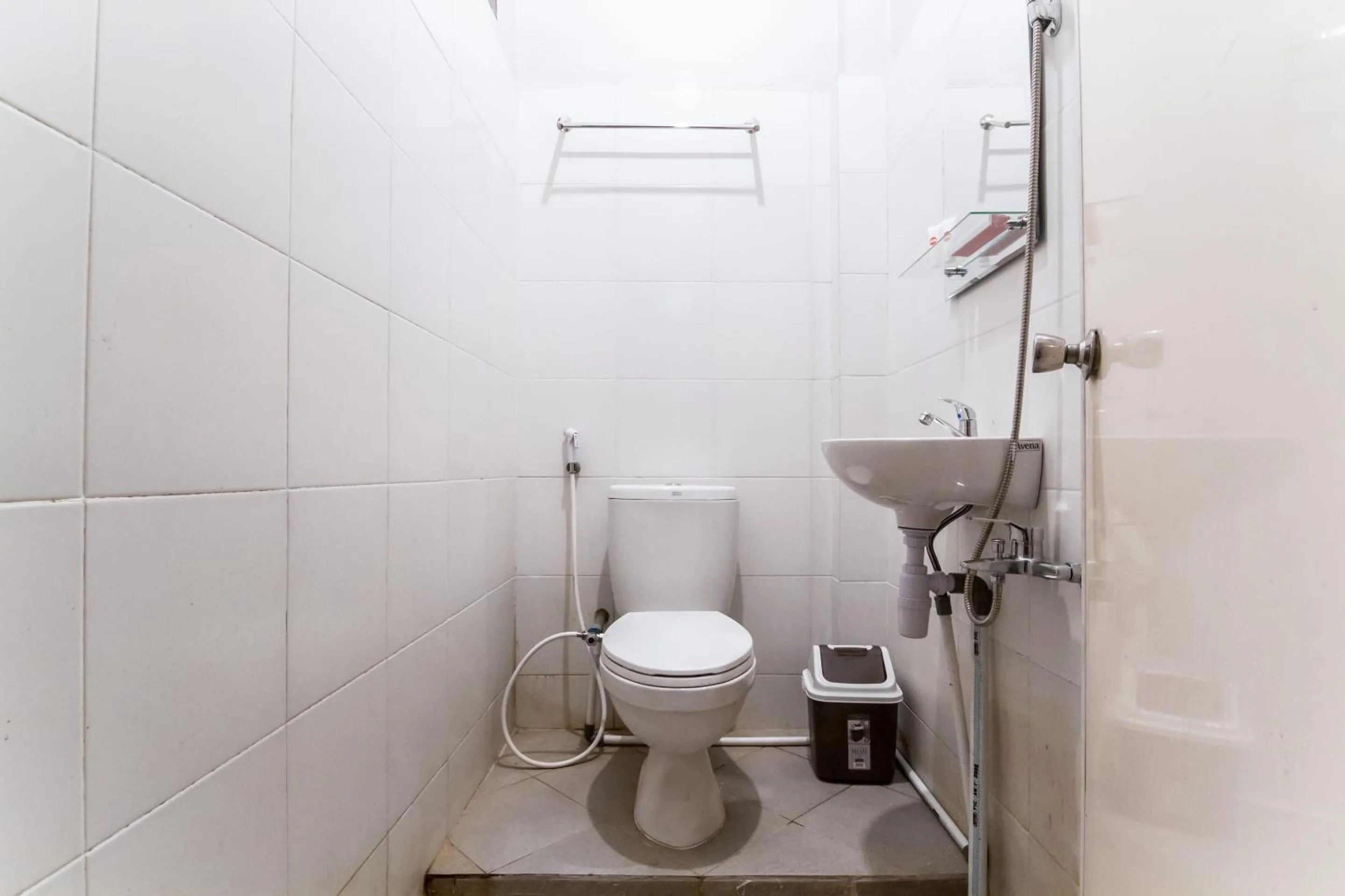 Bathroom in OYO 889 Edotel Amanah Hotel Syariah By Smk Muhammadiyah 1