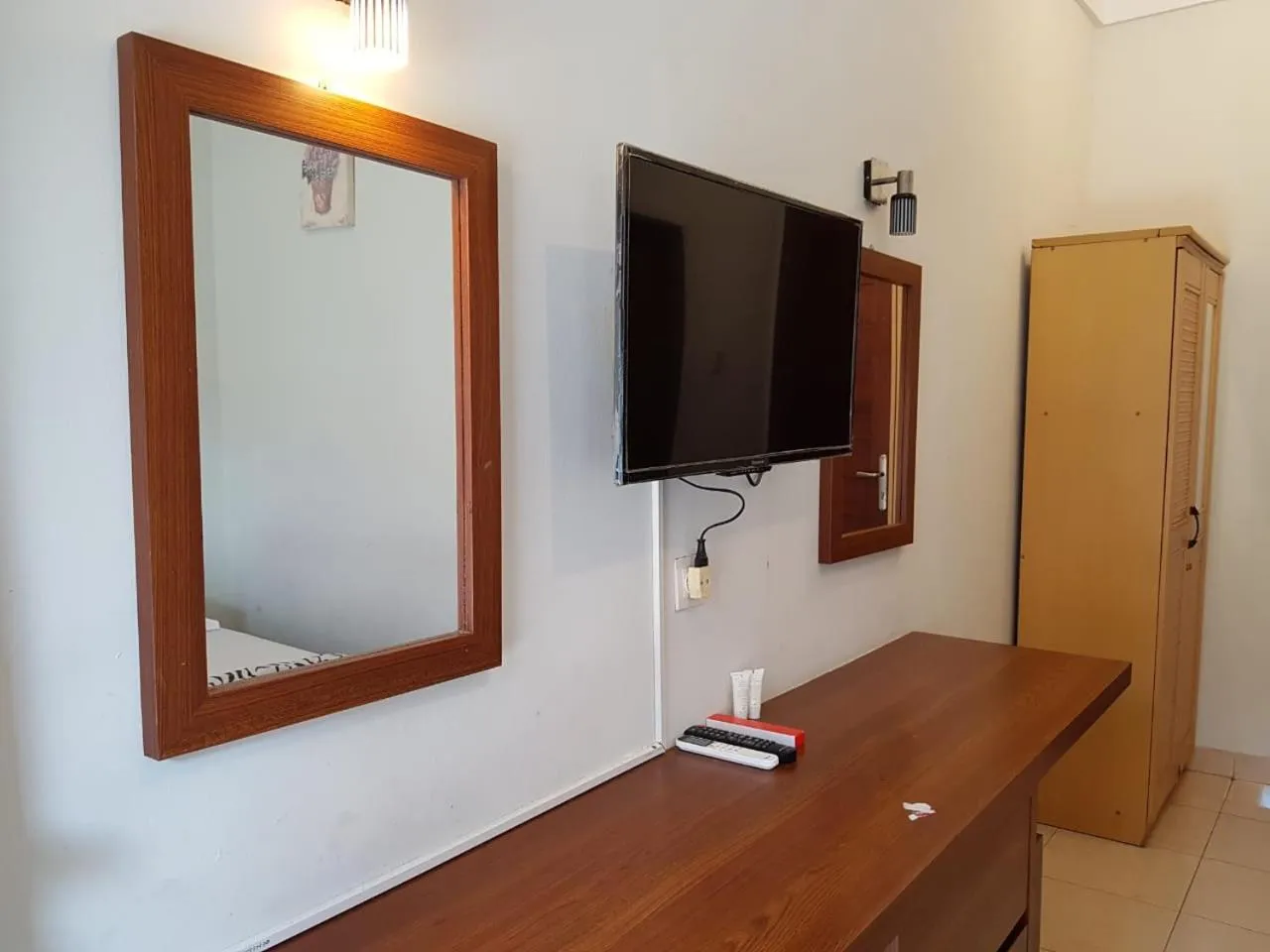 TV and multimedia in Kost & Homestay 911