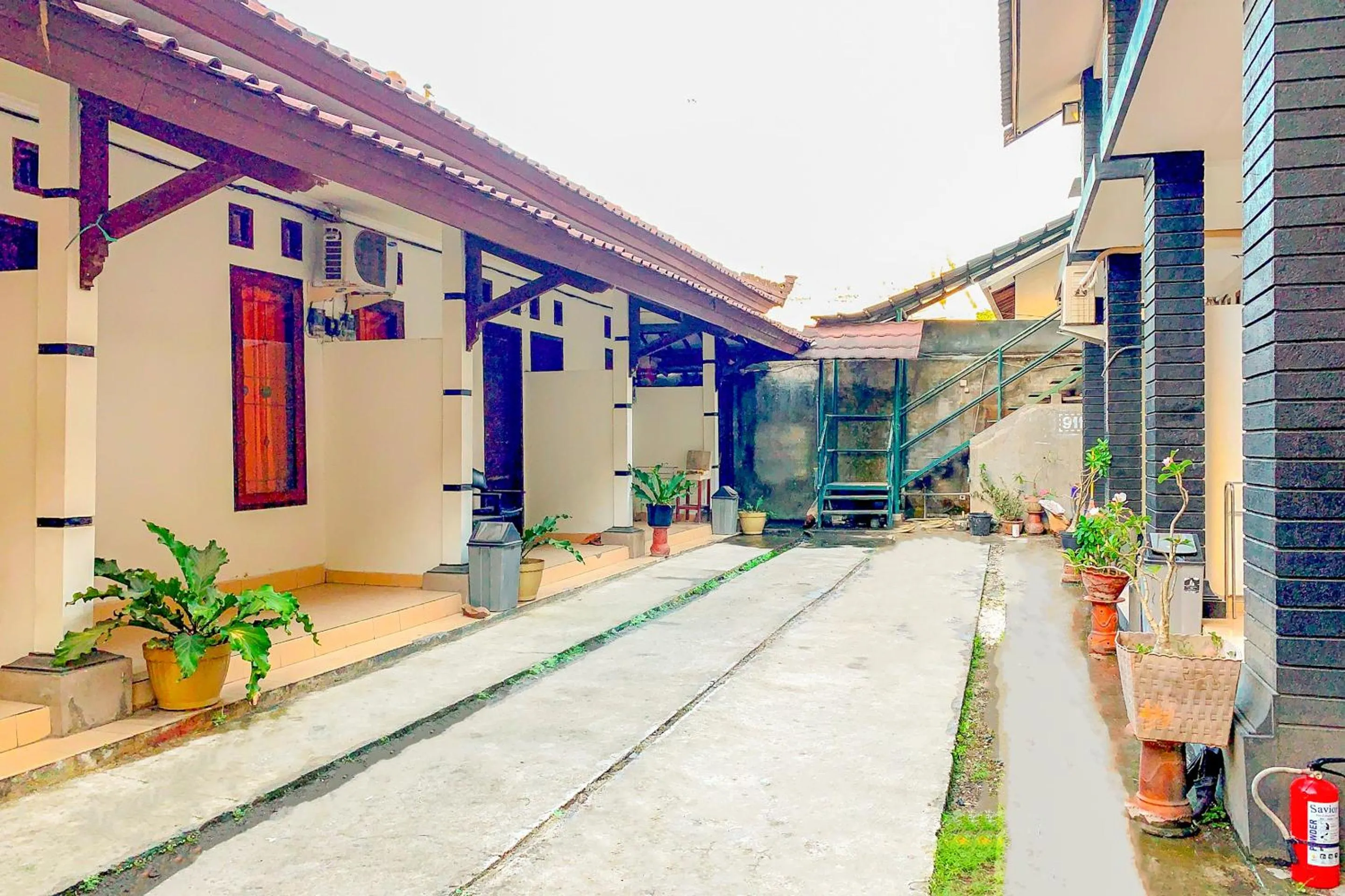 Area and facilities in Kost & Homestay 911