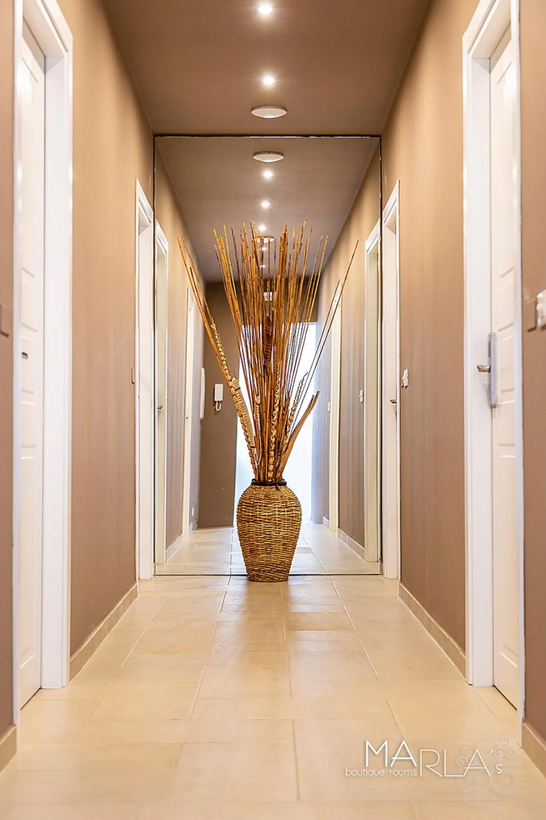 Facade/entrance in Marla's boutique rooms