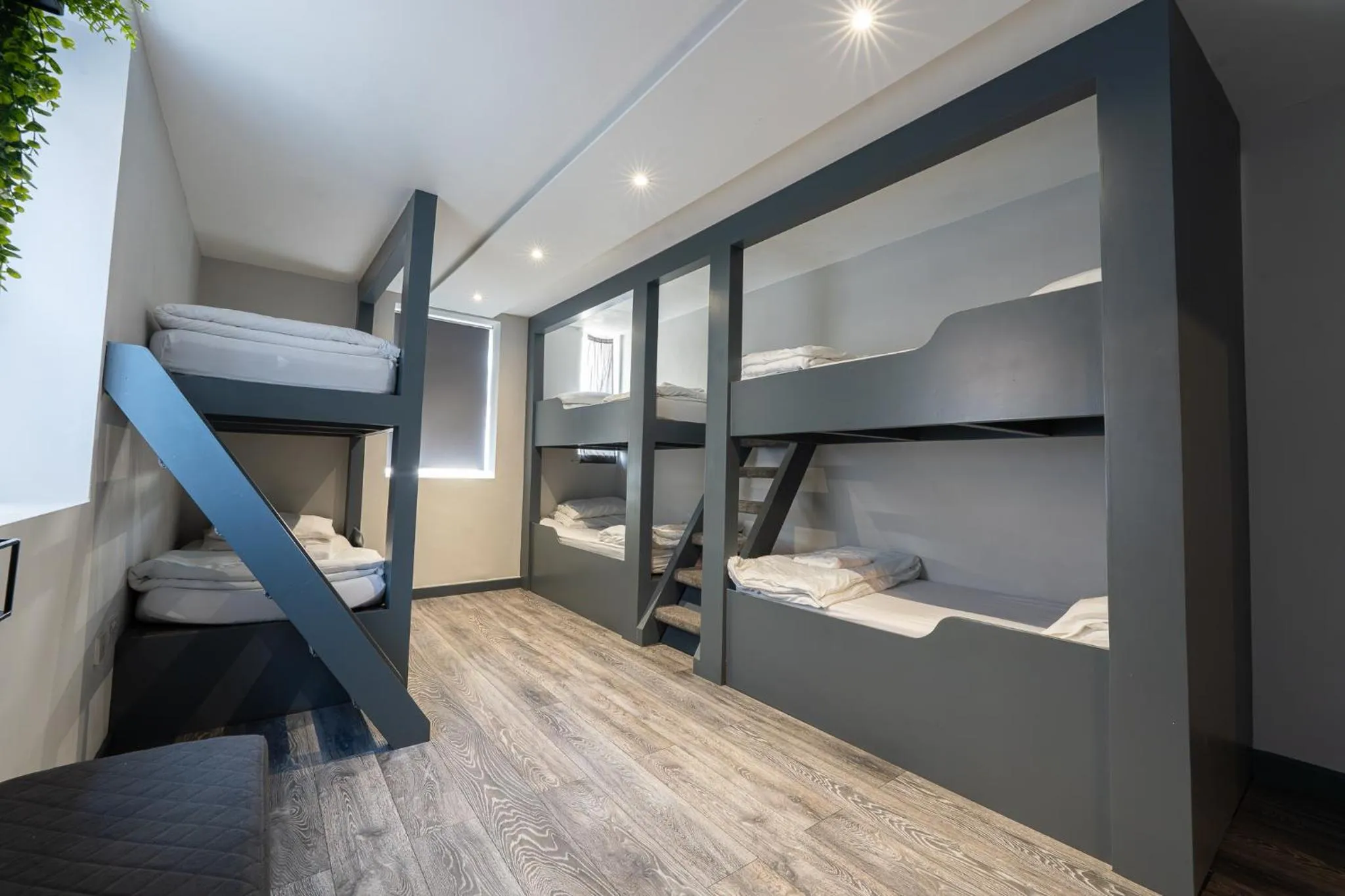 Vibe Holiday Apartments