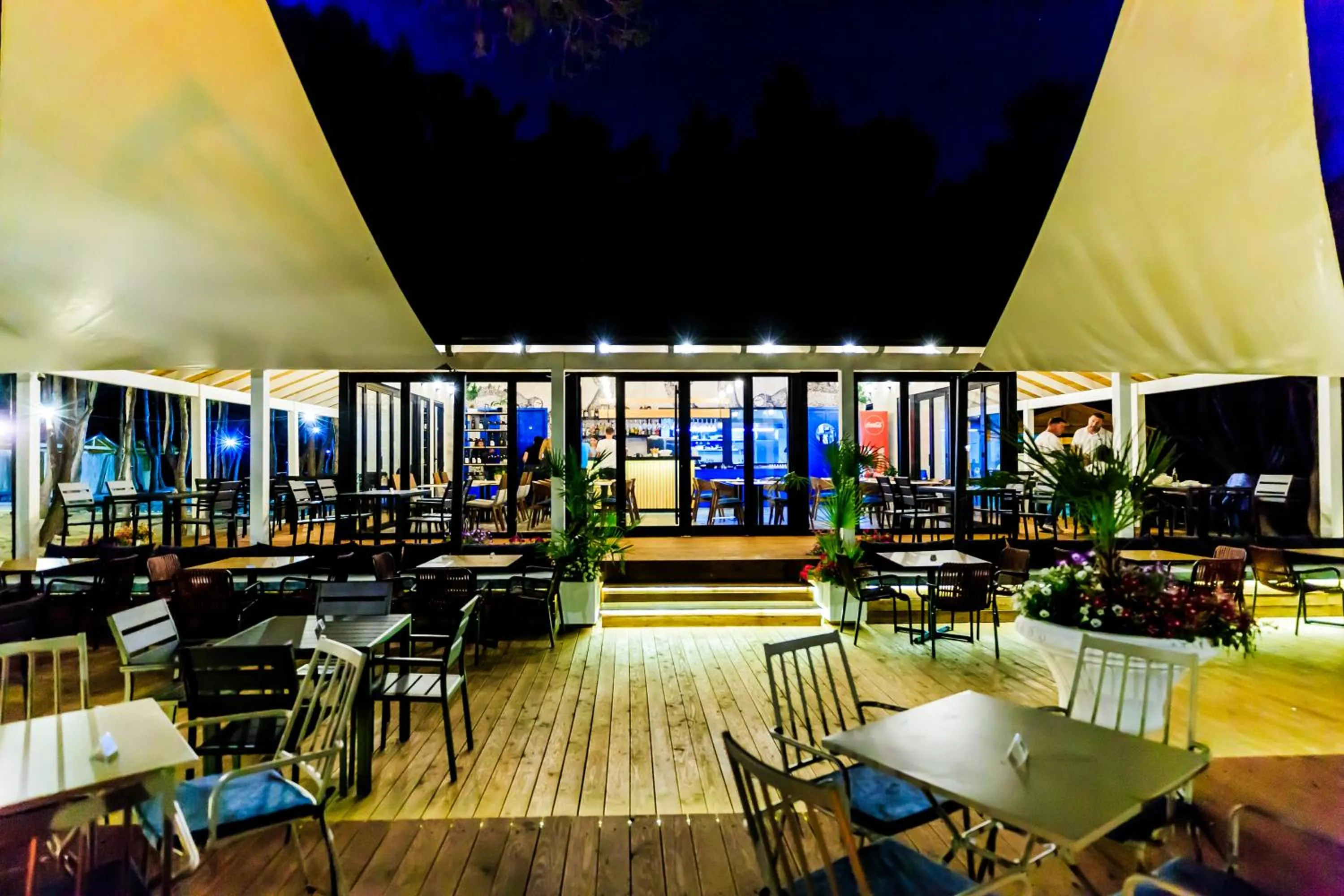 Restaurant/places to eat in ECUADOR Resort