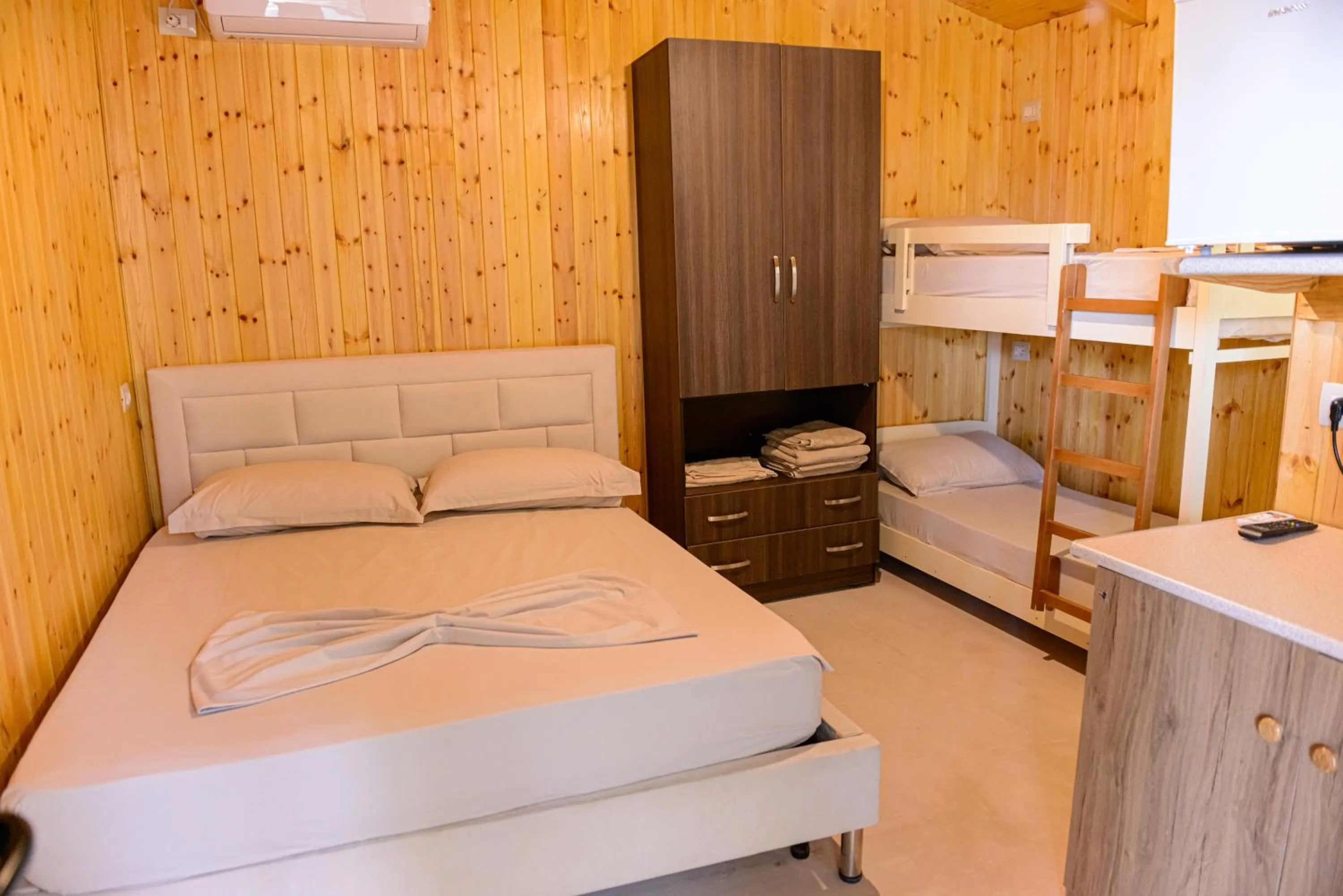 Bedroom, Bed in ECUADOR Resort