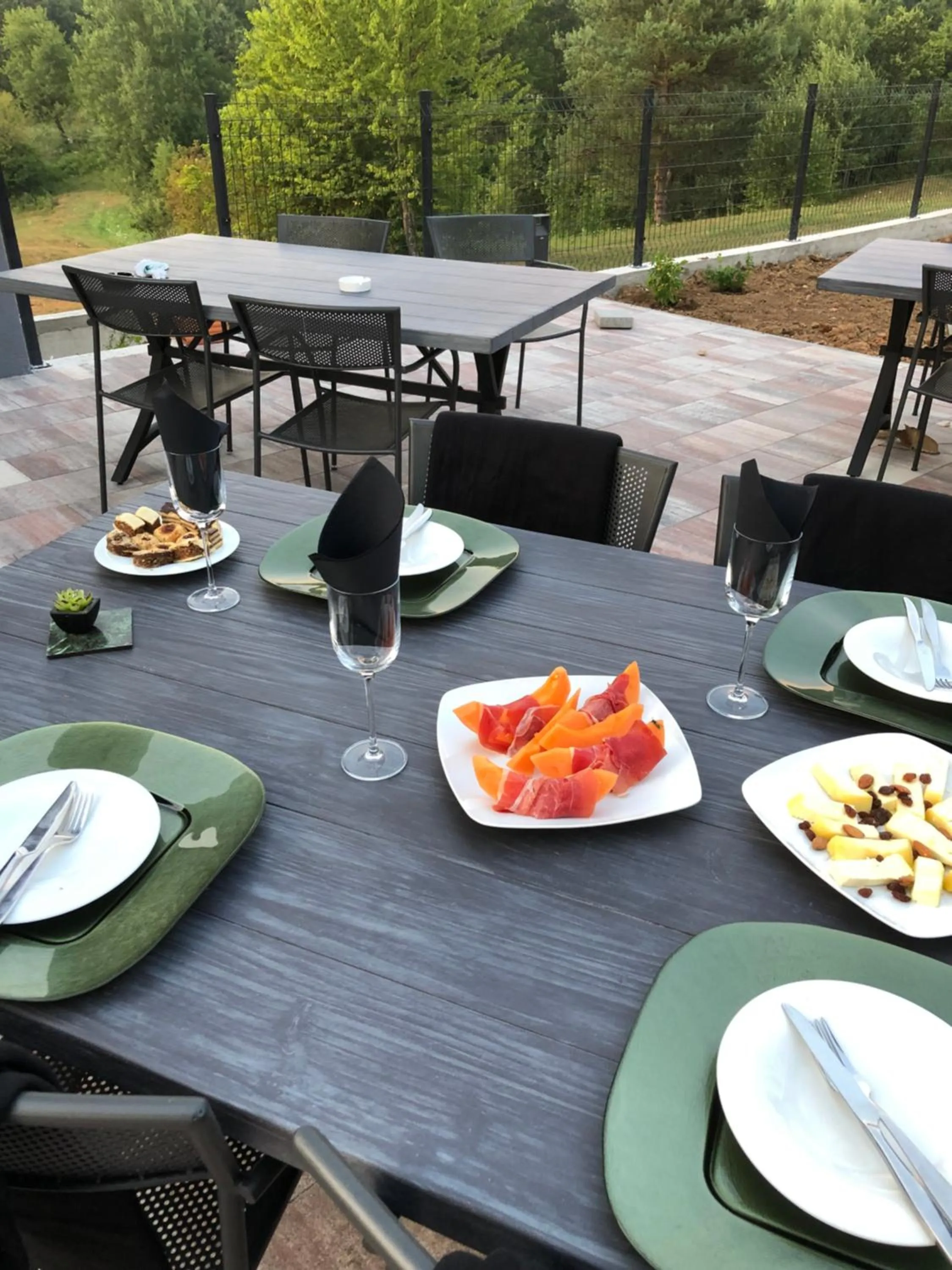 Restaurant/places to eat in B&B Villa Dolina Plitvice