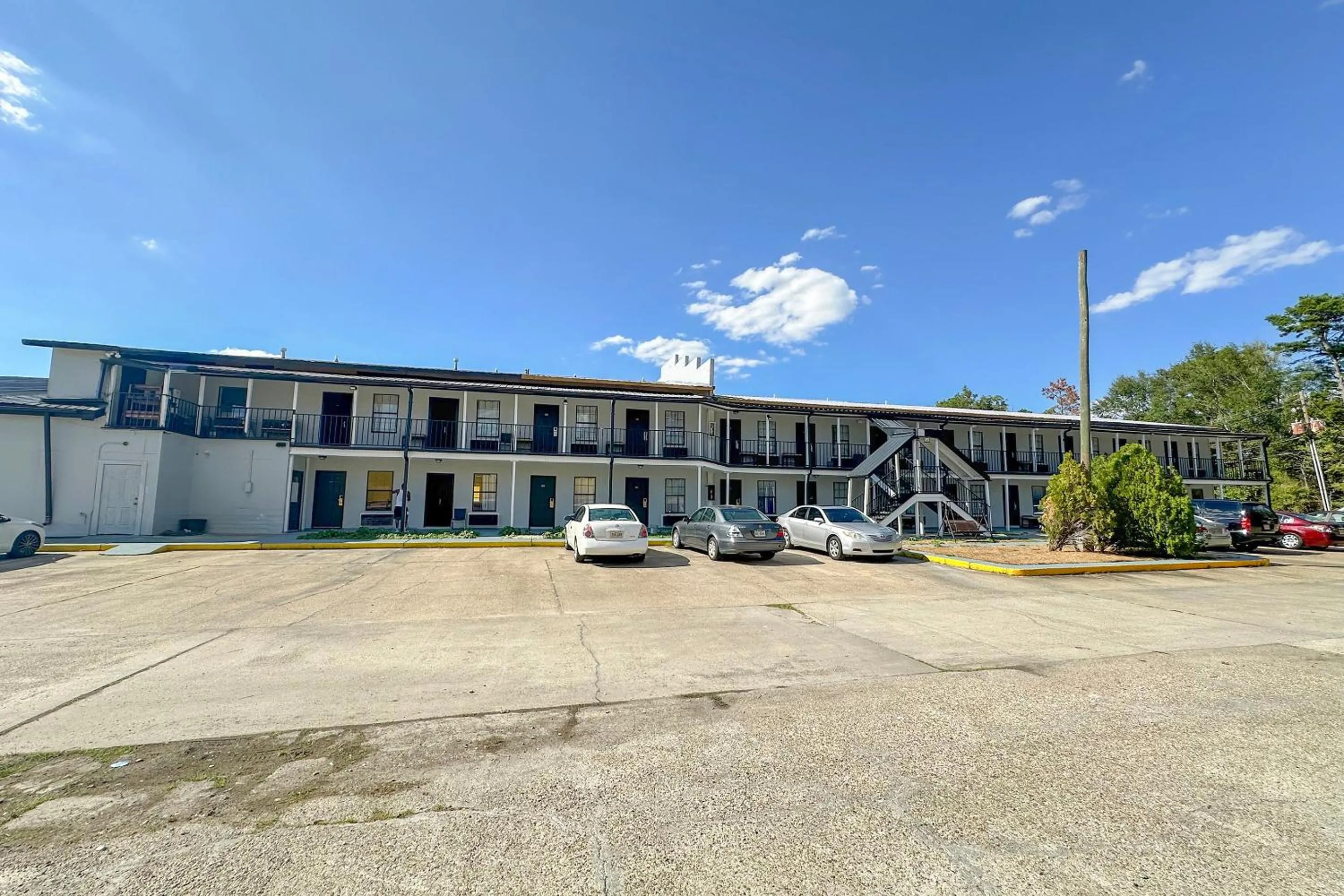 On site in Rodeway Inn Hattiesburg North