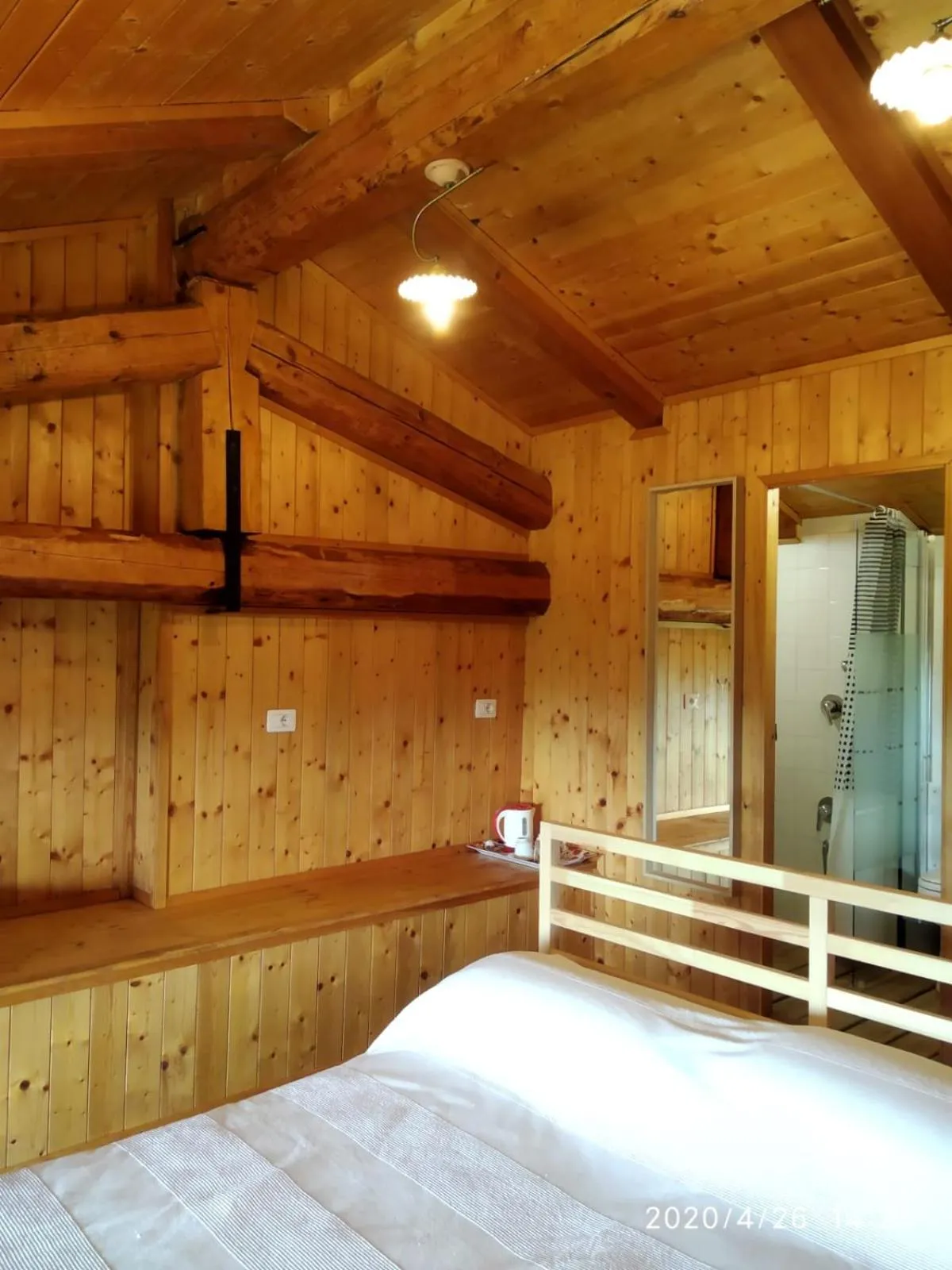 Bed in Villa Belvedere Langhe