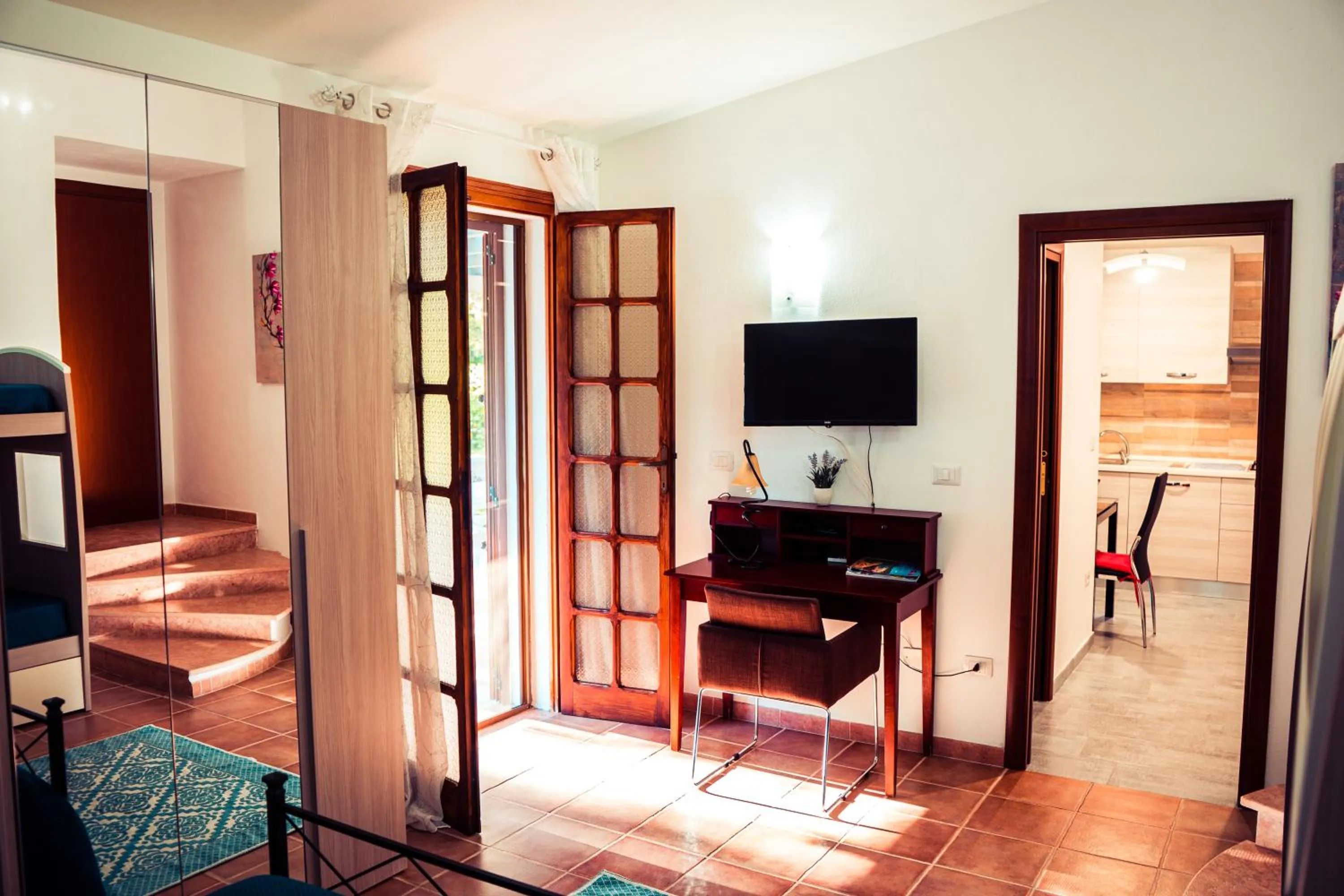 TV and multimedia in THE VINEYARDS