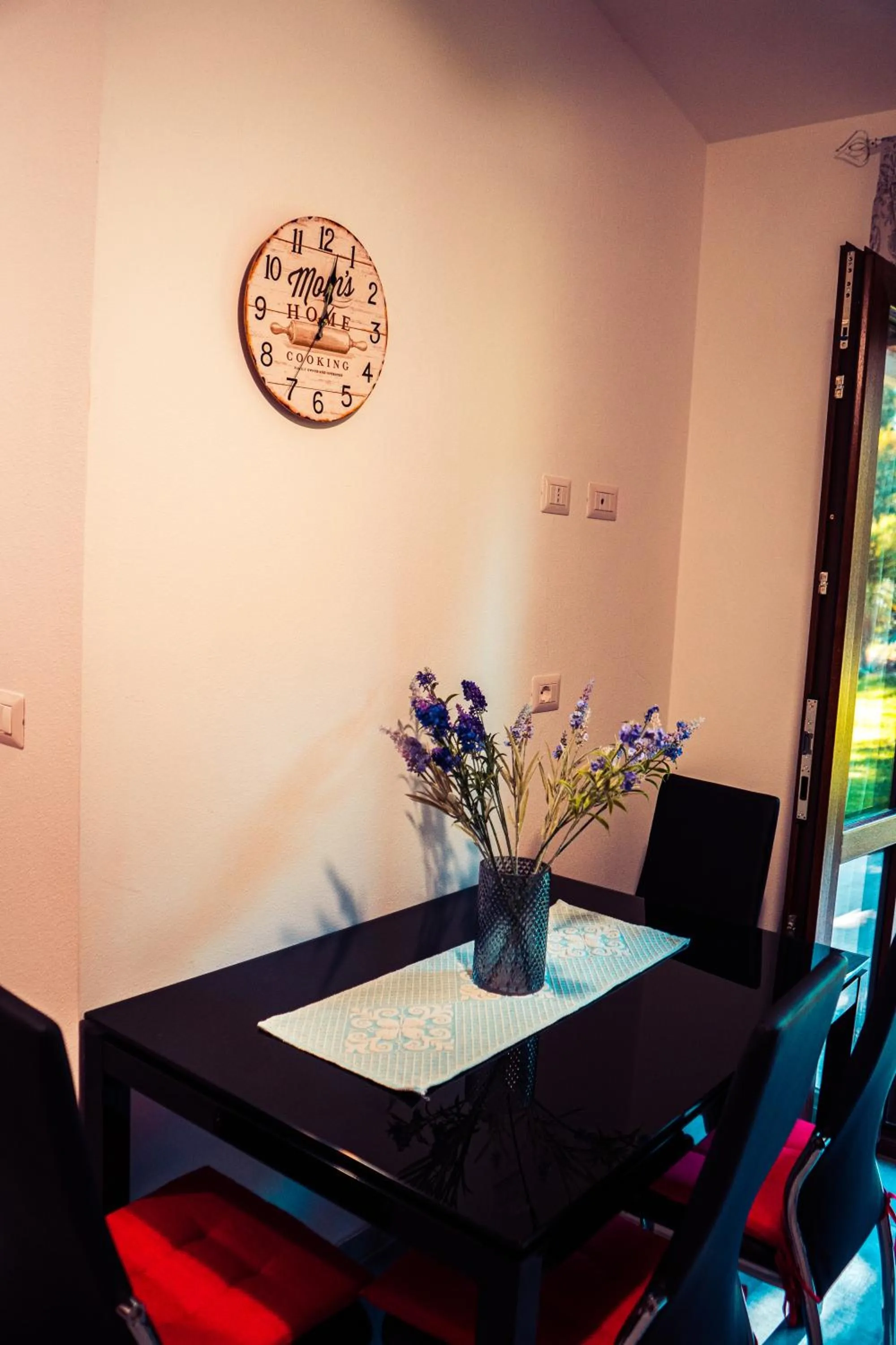 Living room in THE VINEYARDS