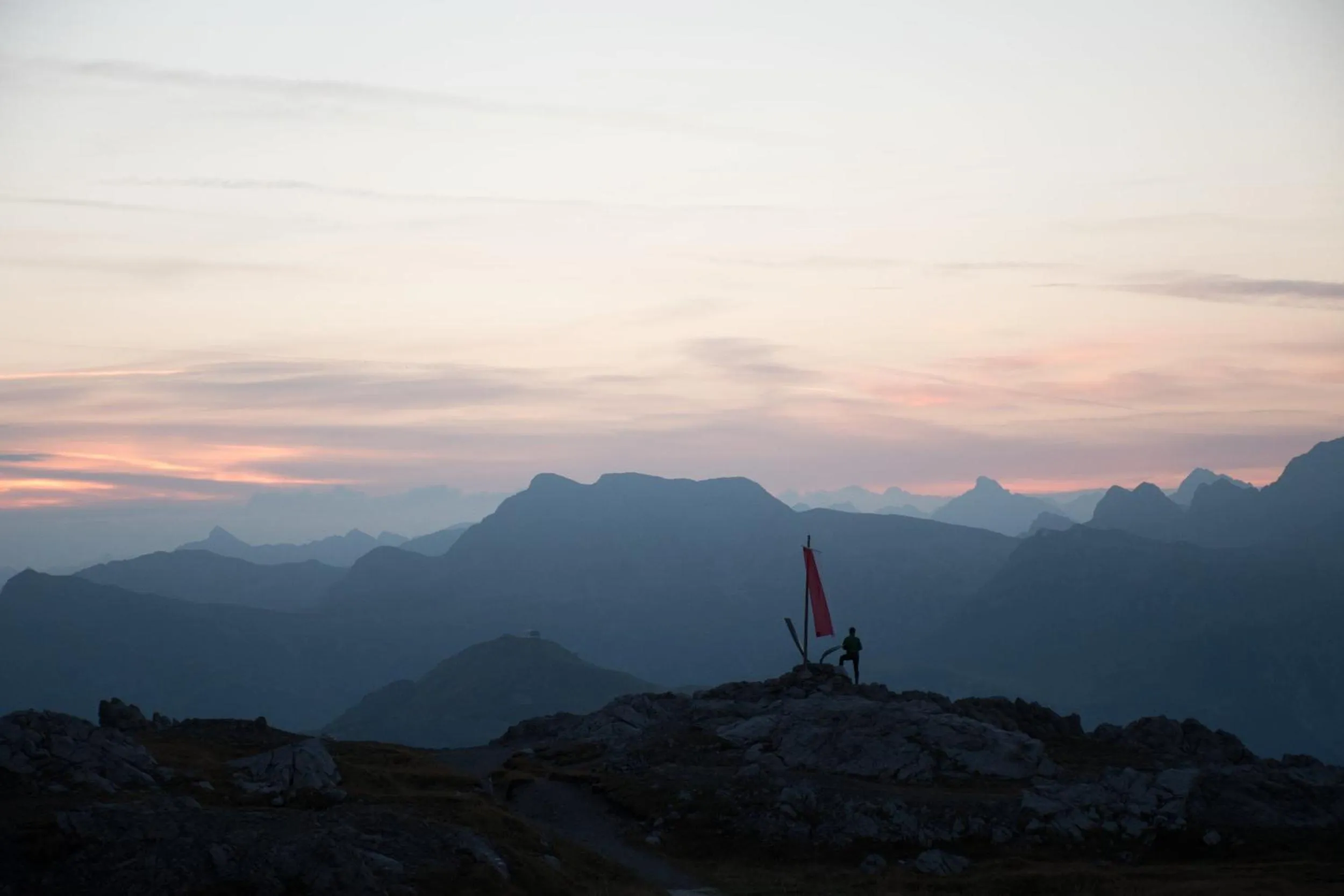 Burgi's - Adults only