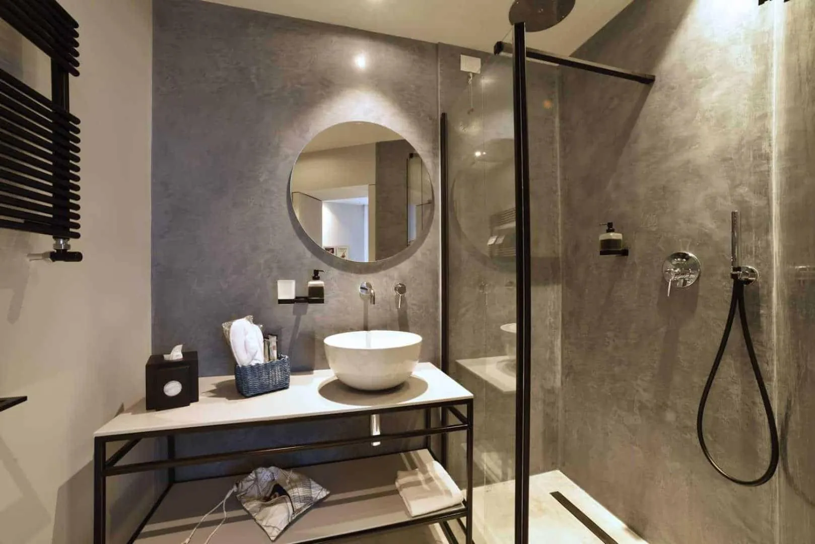 Bathroom in Boutique Hotel de la Ville