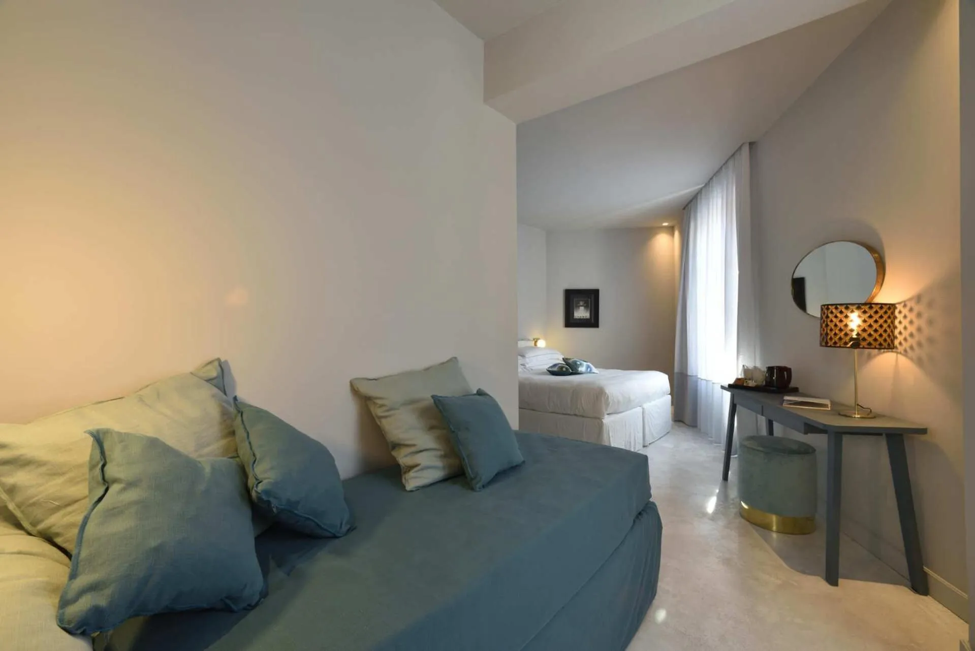 Photo of the whole room, Bed in Boutique Hotel de la Ville