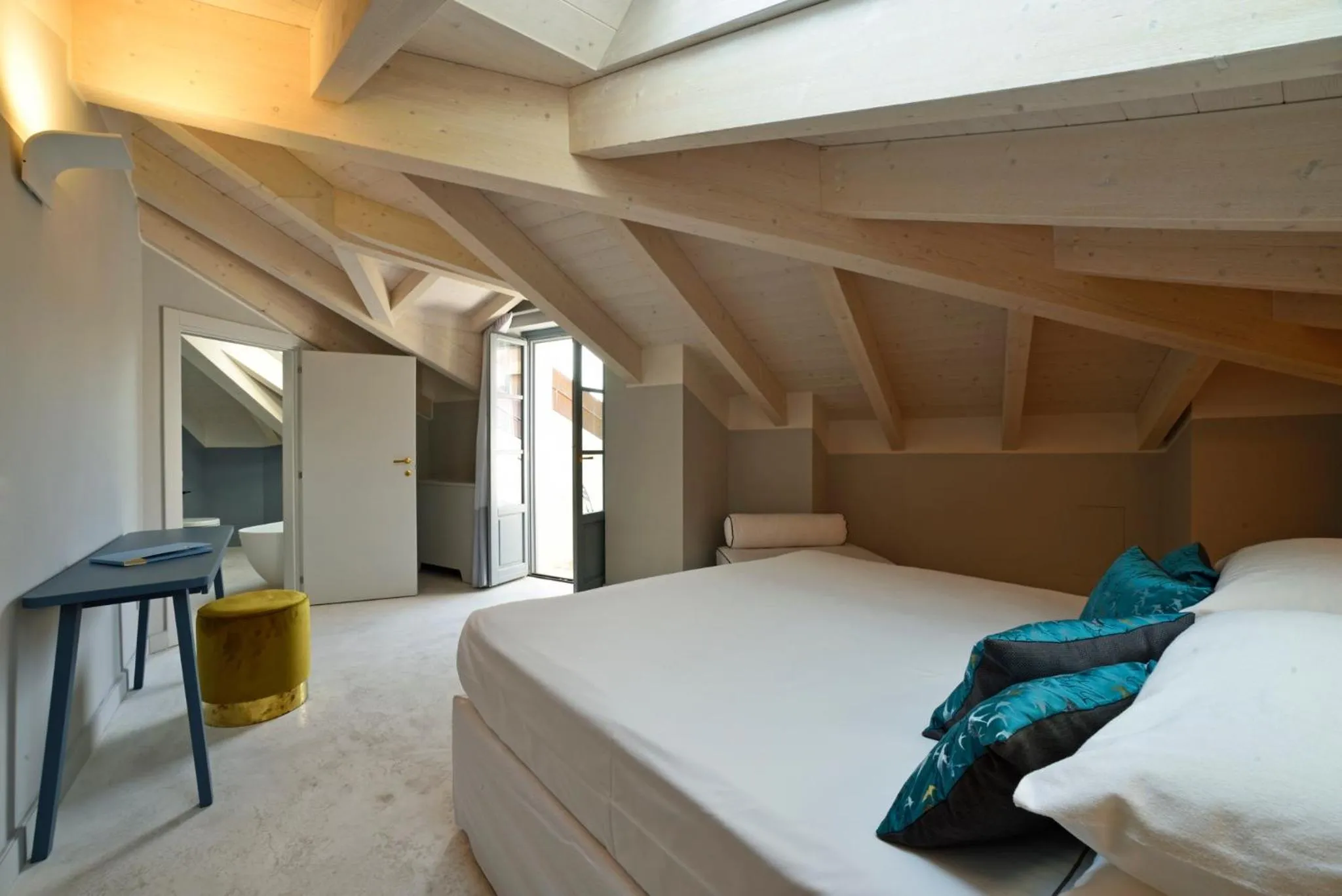 Bed in Boutique Hotel de la Ville