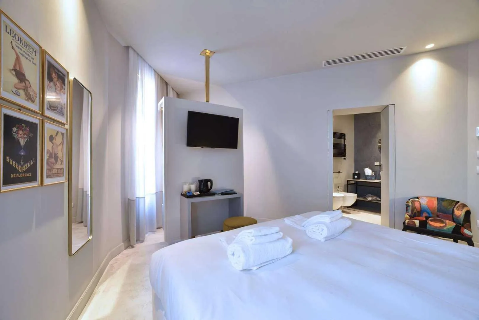 Bed in Boutique Hotel de la Ville