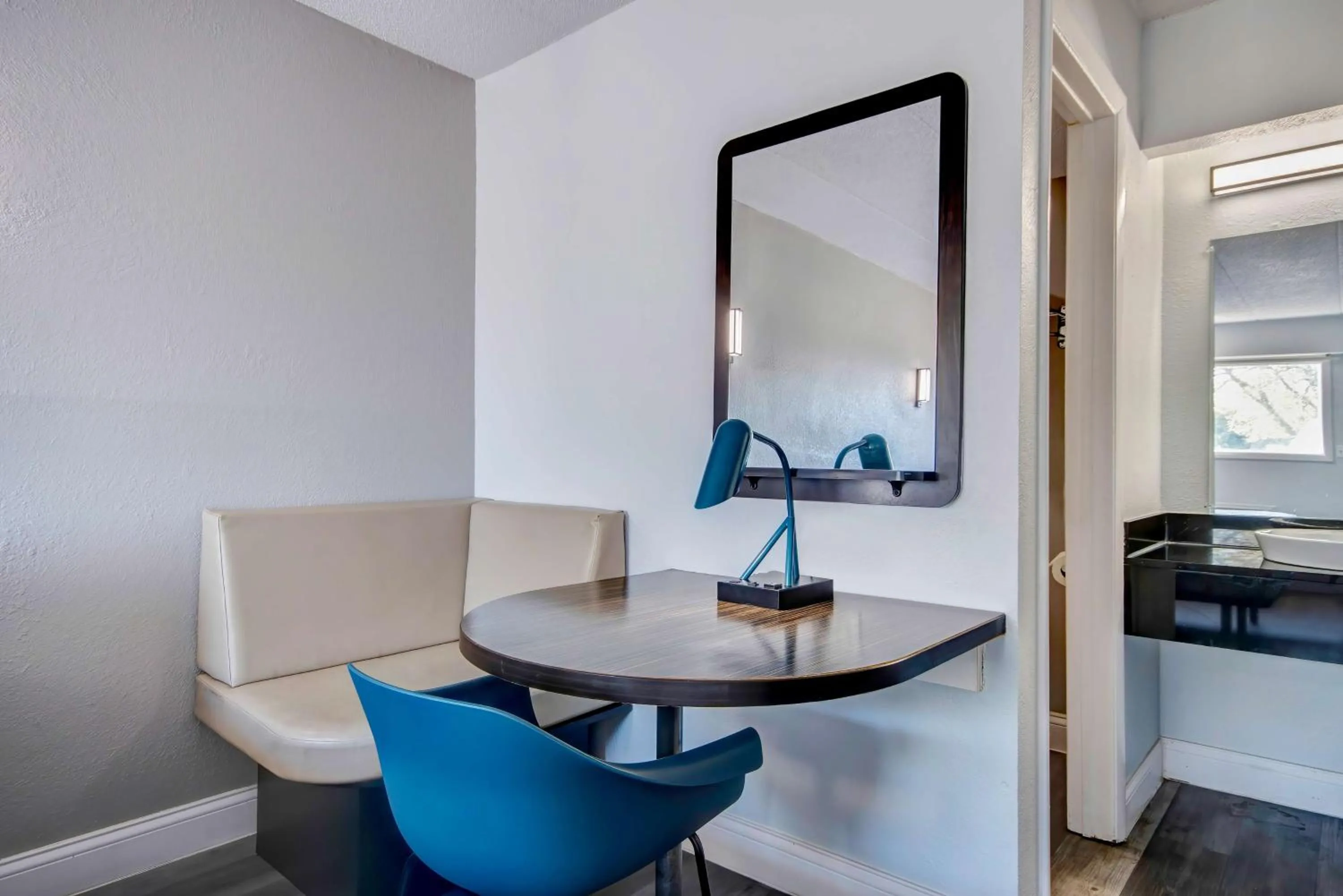 Other in Motel 6 Columbus OH - OSU North