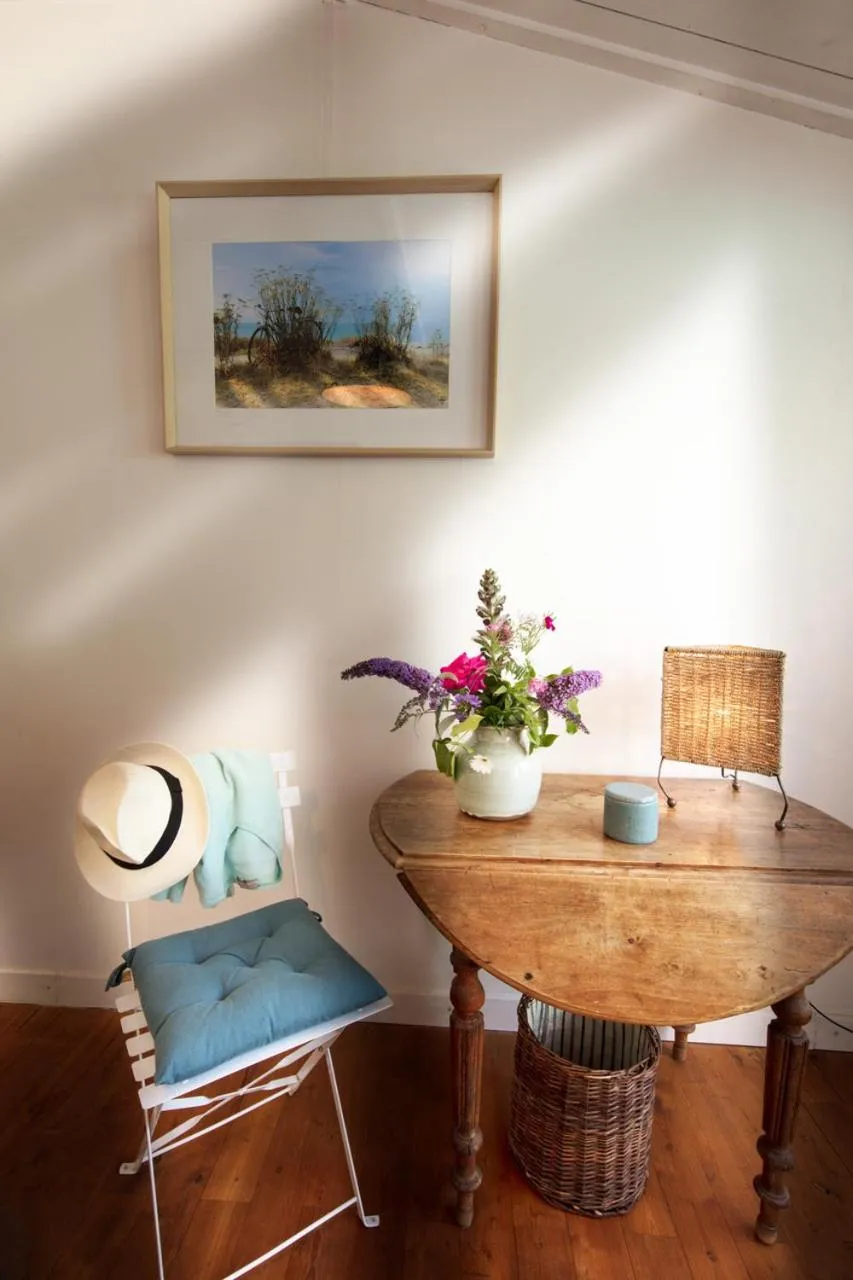 Dining area in La Venelle de Jéricho