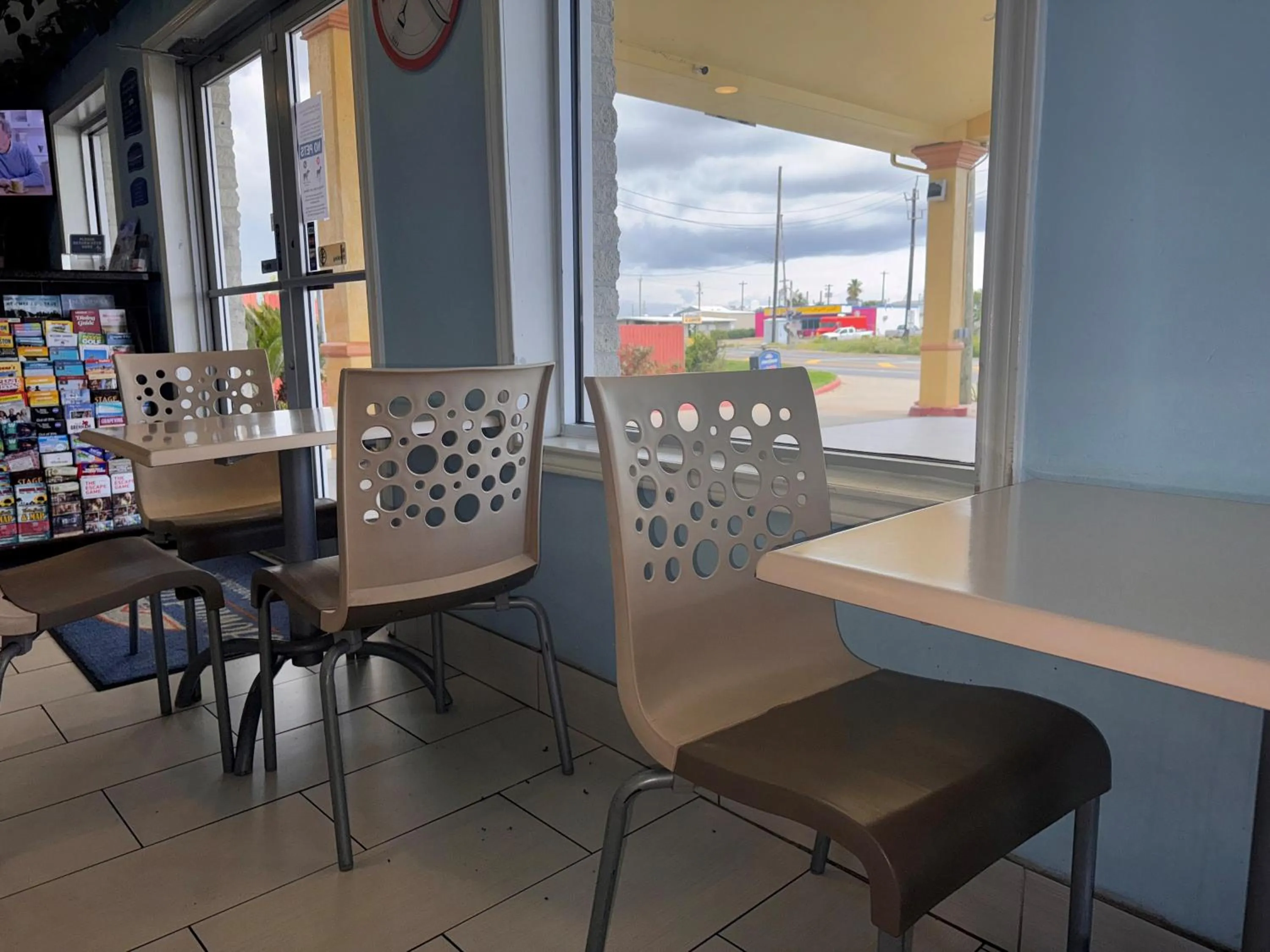 Breakfast in Howard Johnson by Wyndham Galveston