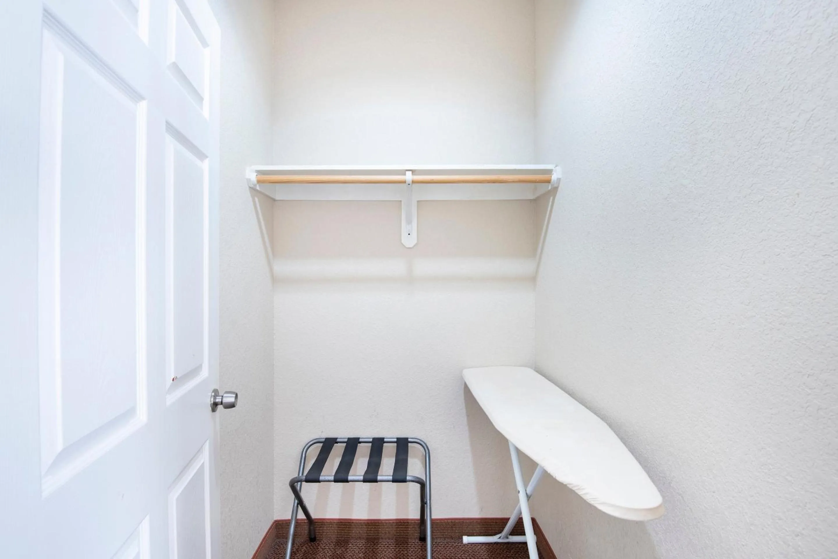 Bedroom in OYO Townhouse Clute Lake Jackson