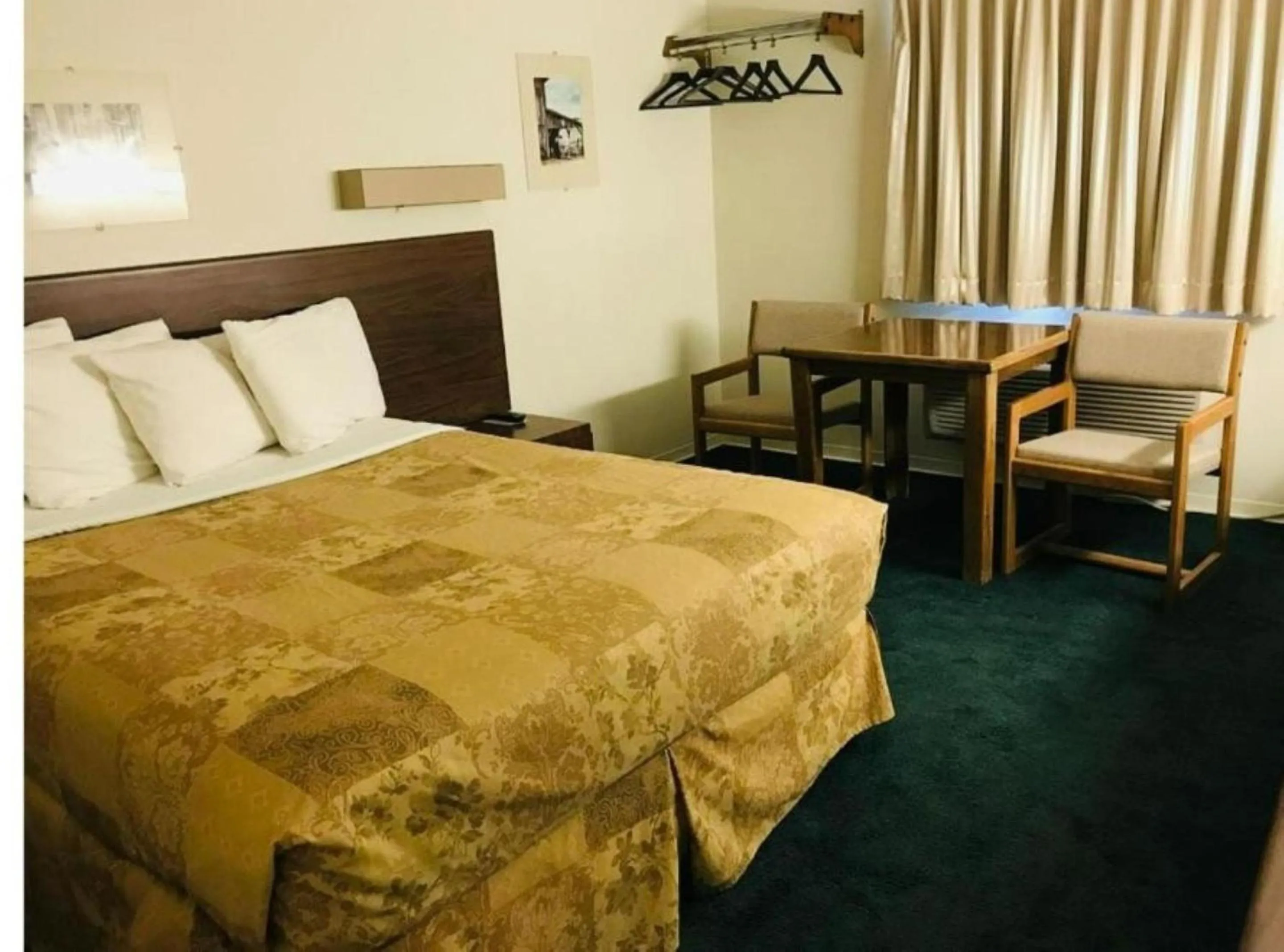 Bedroom, Bed in Homestead Inn Wolf Point Hwy 2